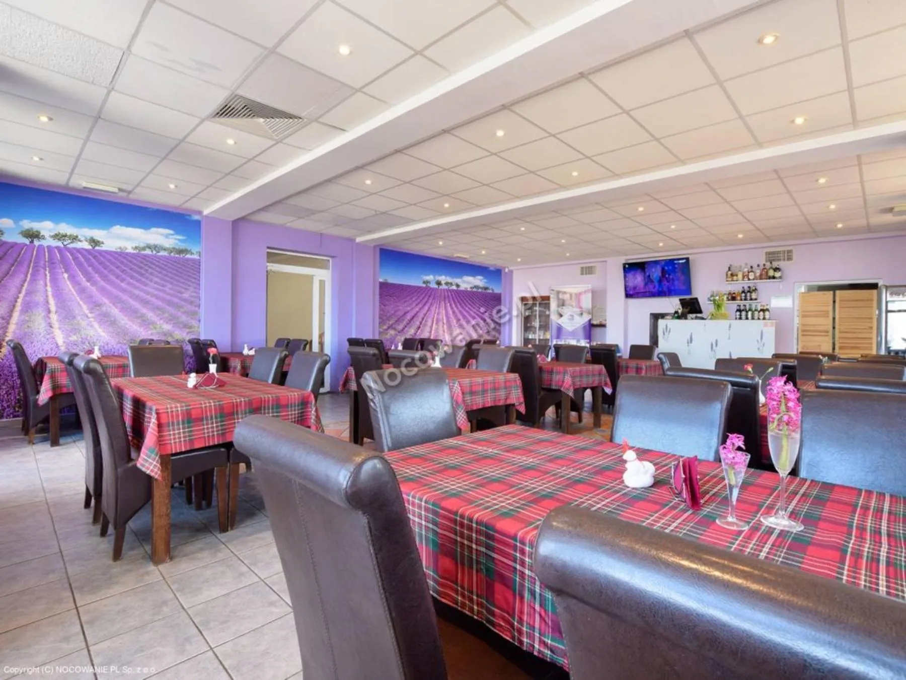 Restaurant/places to eat in Lawendowy Dworek