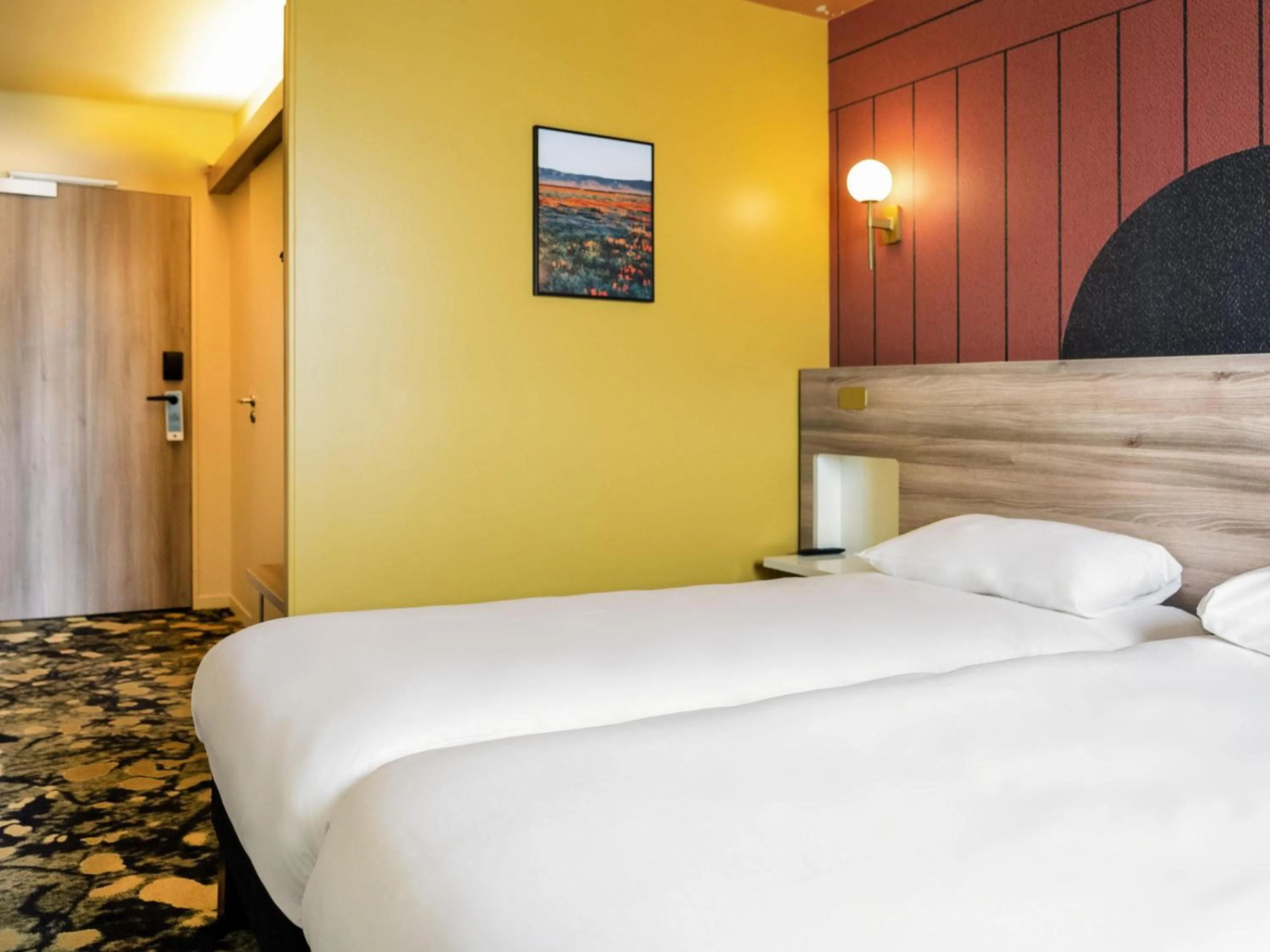 Bedroom, Bed in ibis Styles Versailles Saint Quentin en Yvelines