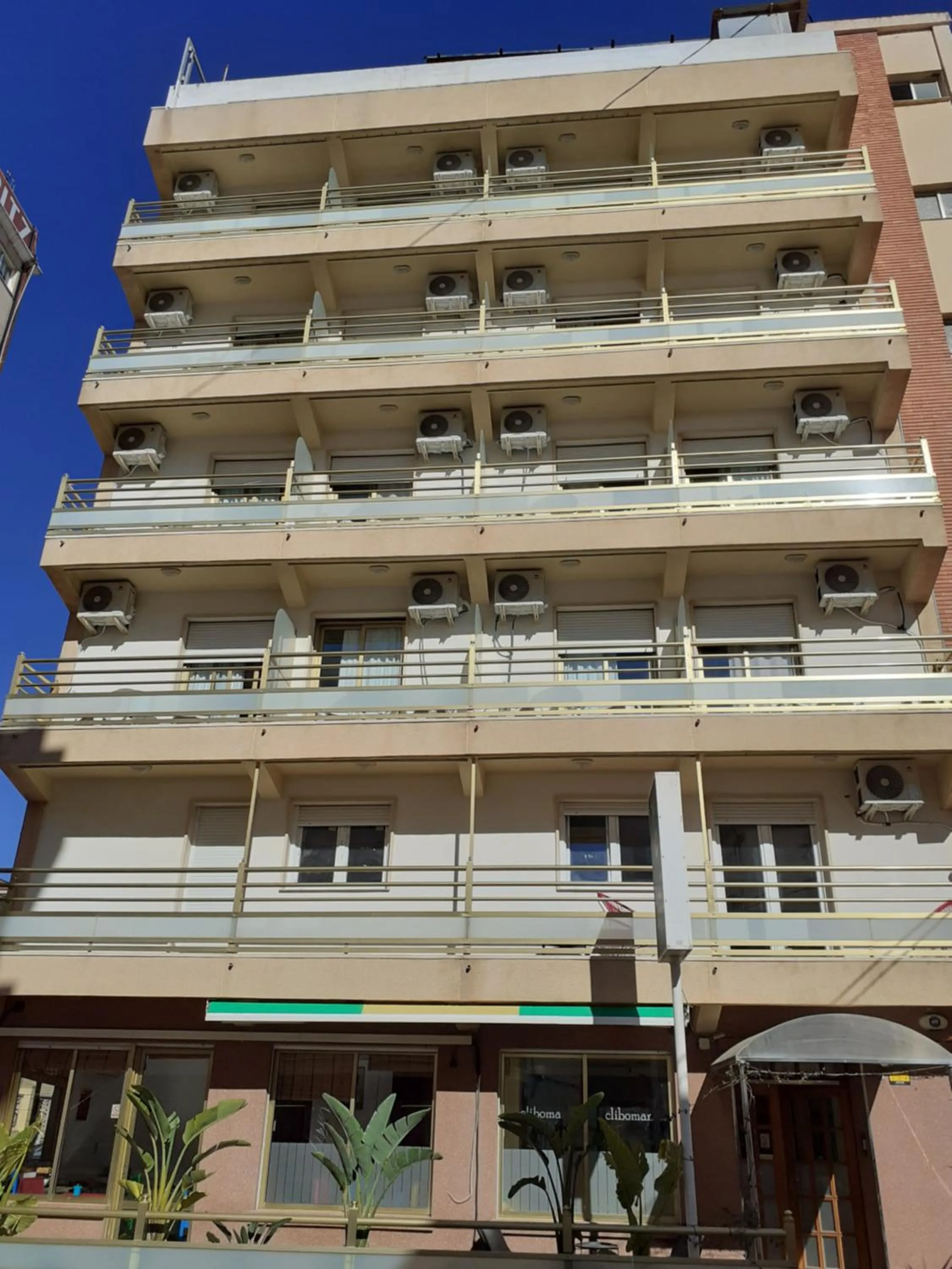 Hotel Clibomar Jamaica