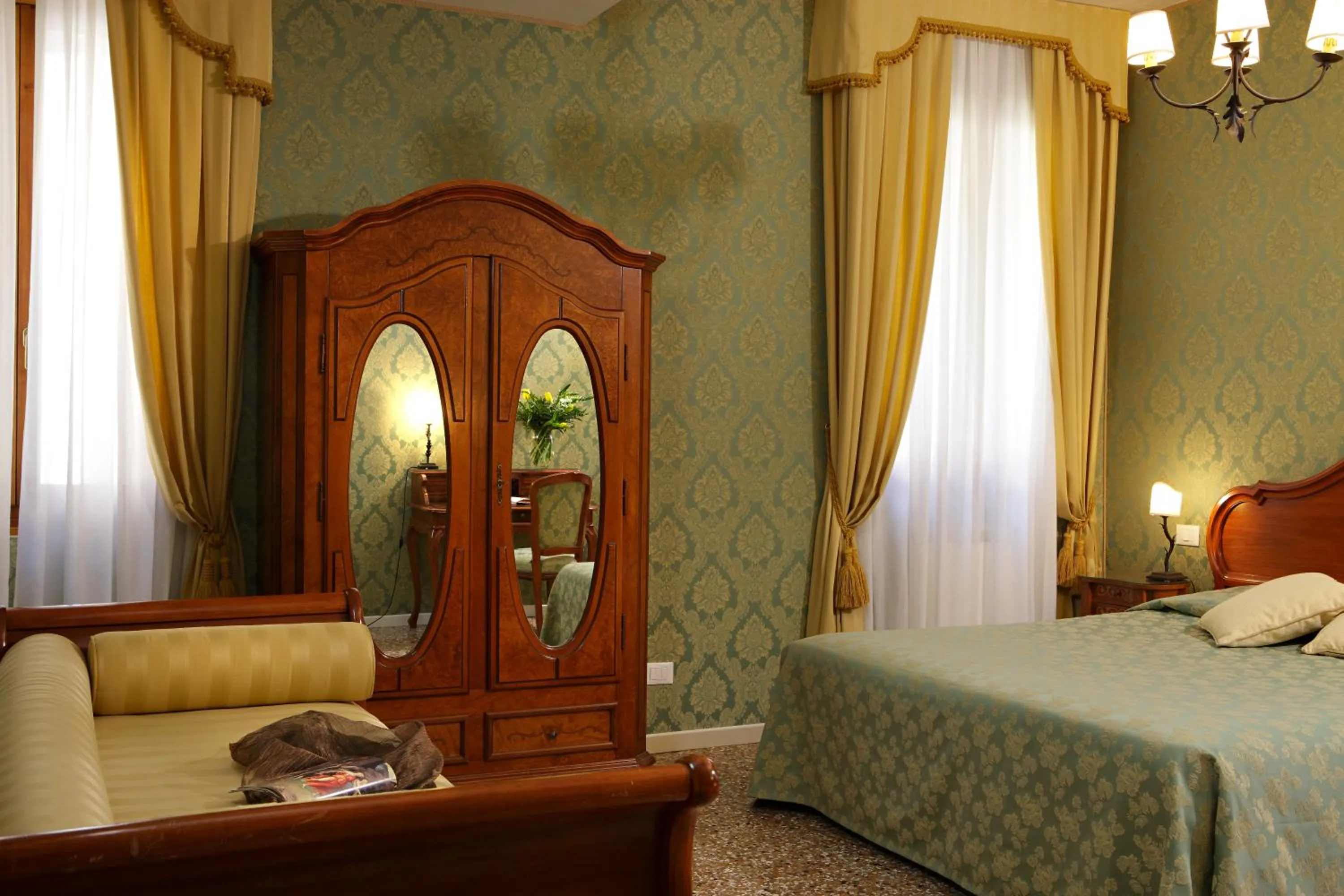 Day, Bed in B&B Al Palazzetto