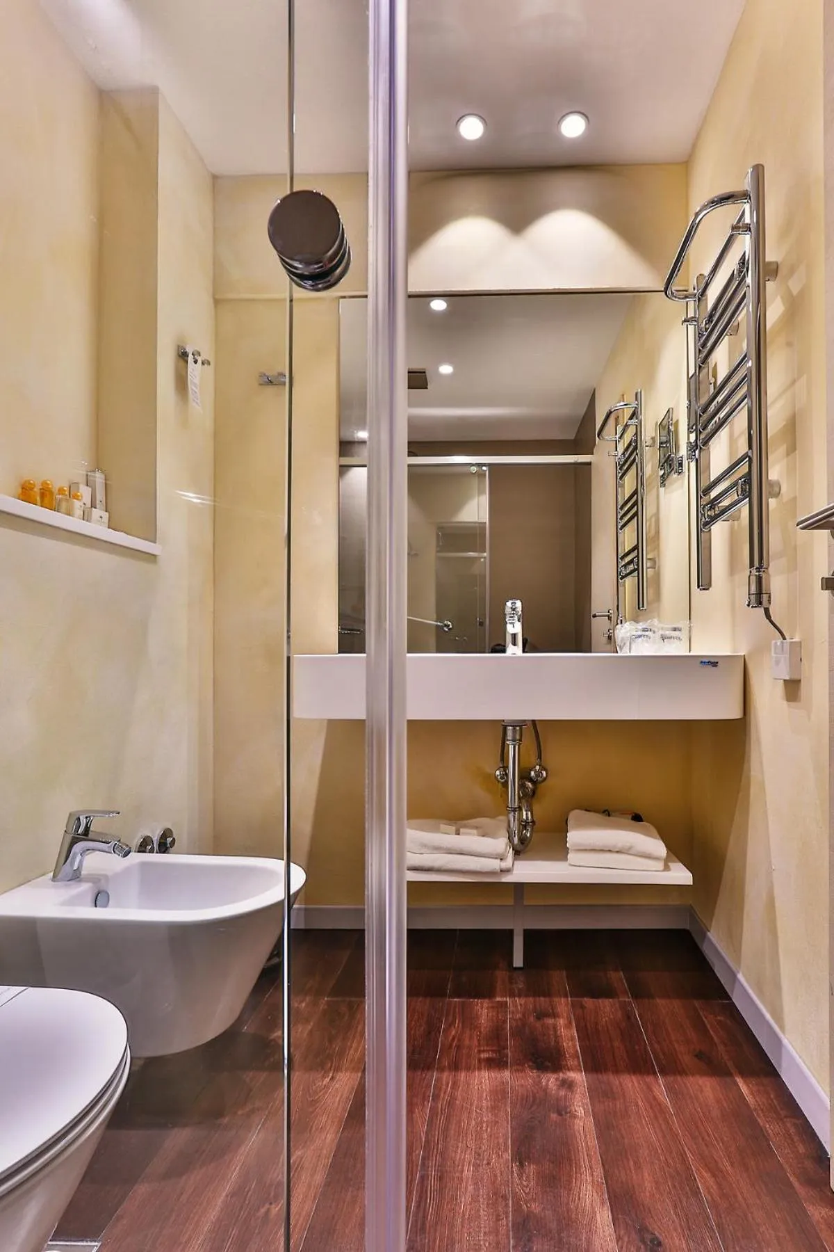 Bathroom in Hotel Palma