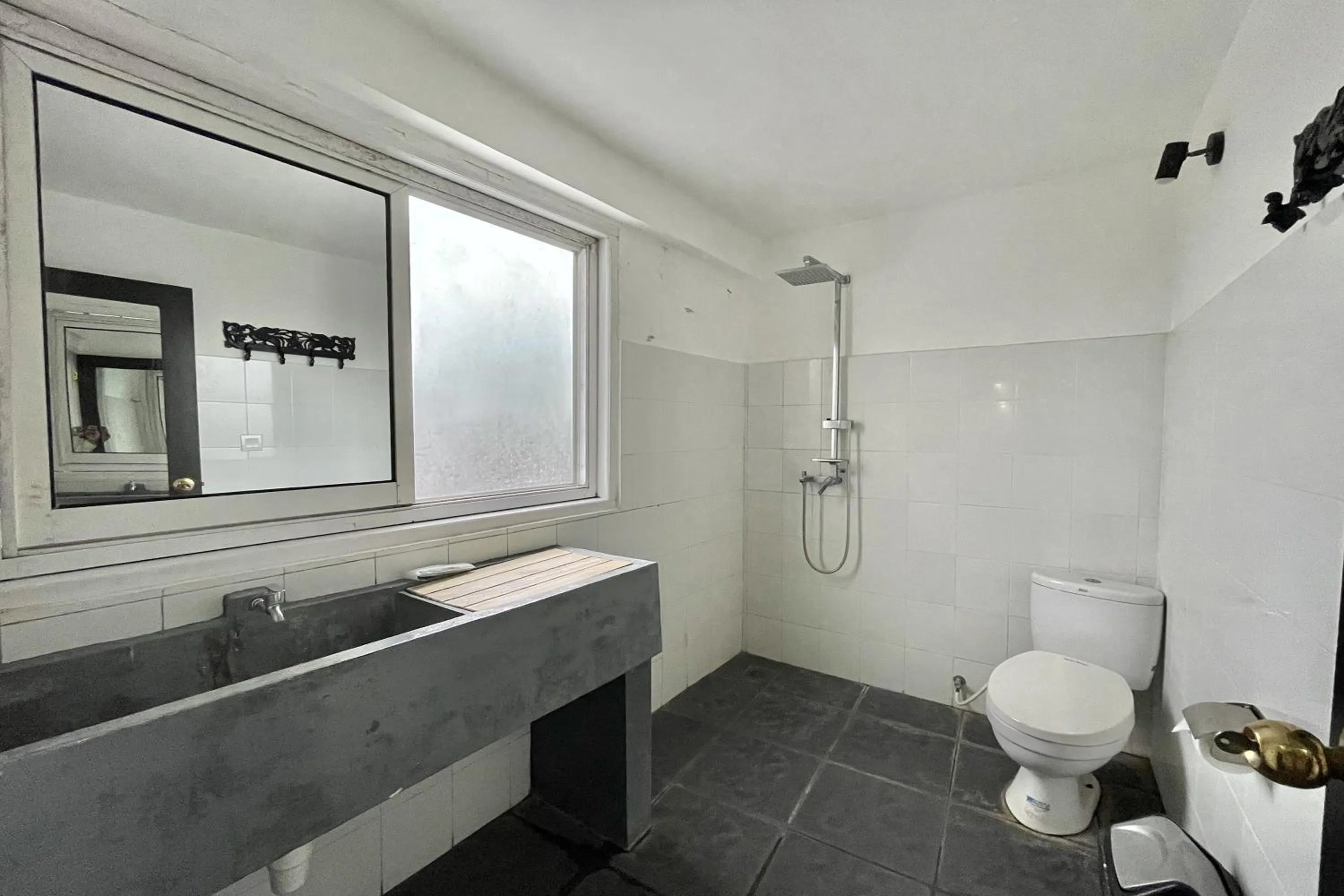 Bathroom in Taman Unique Hotel Senggigi