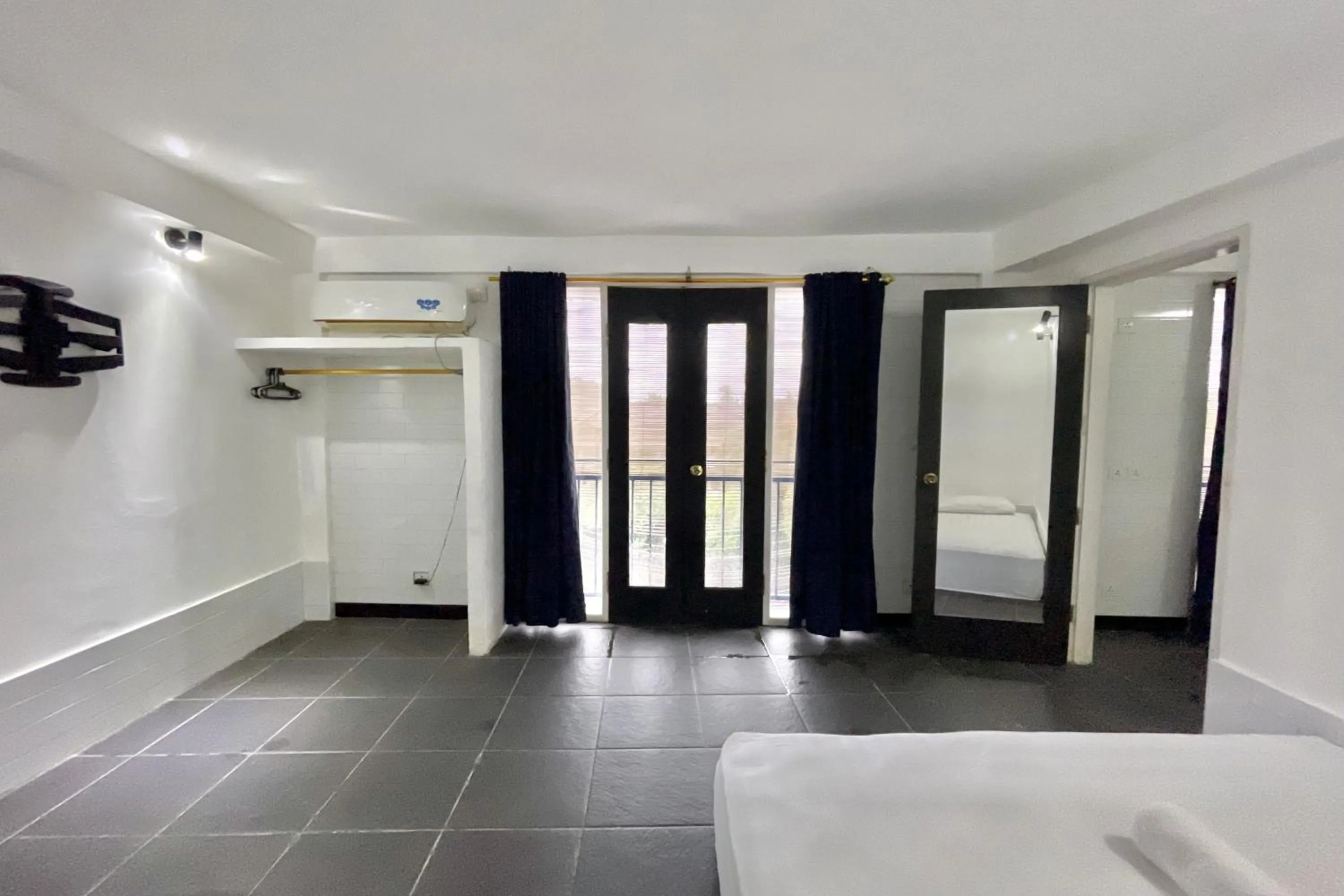 Bedroom, Bed in Taman Unique Hotel Senggigi