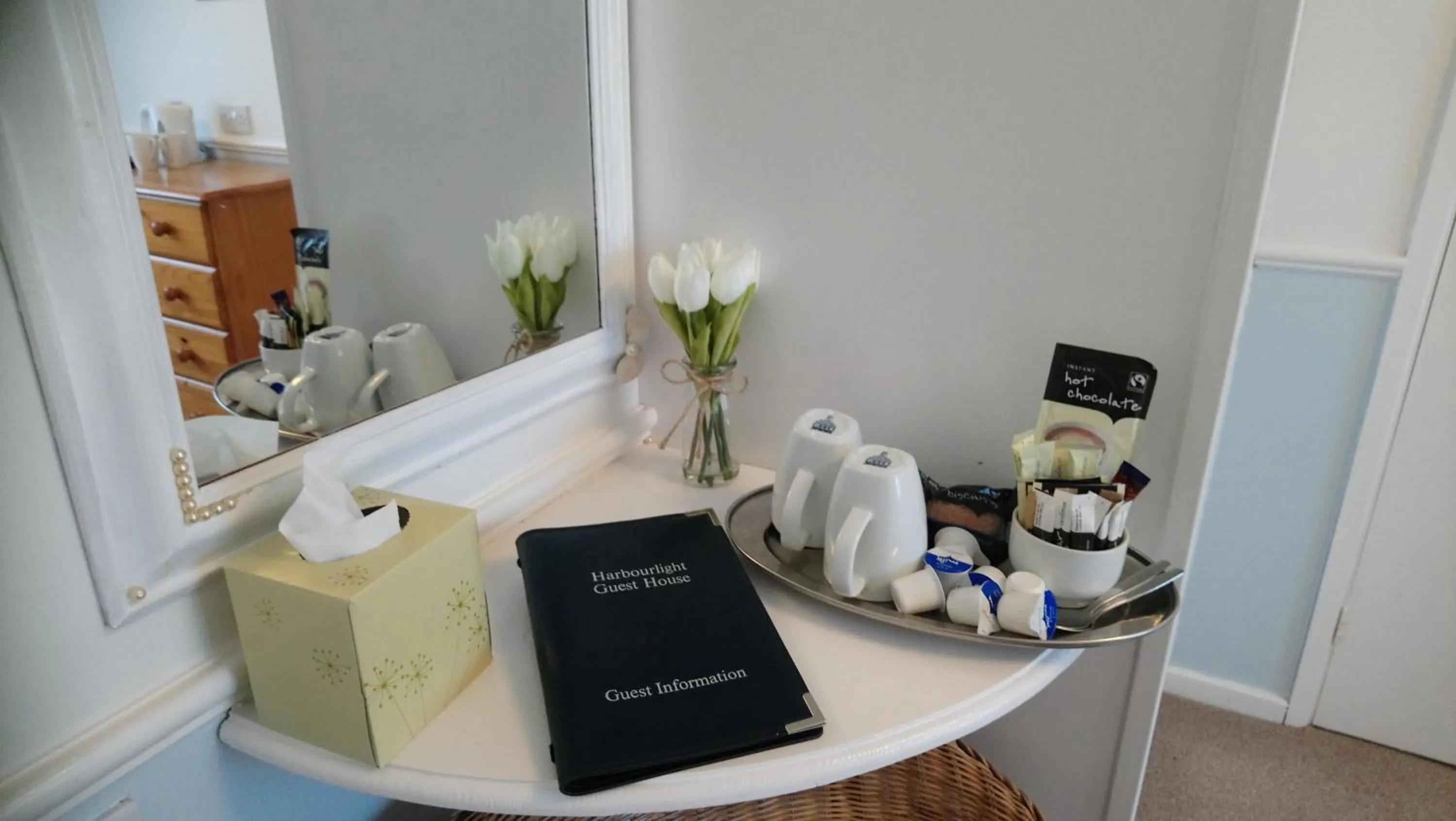 Coffee/tea facilities in Harbourlight Guesthouse