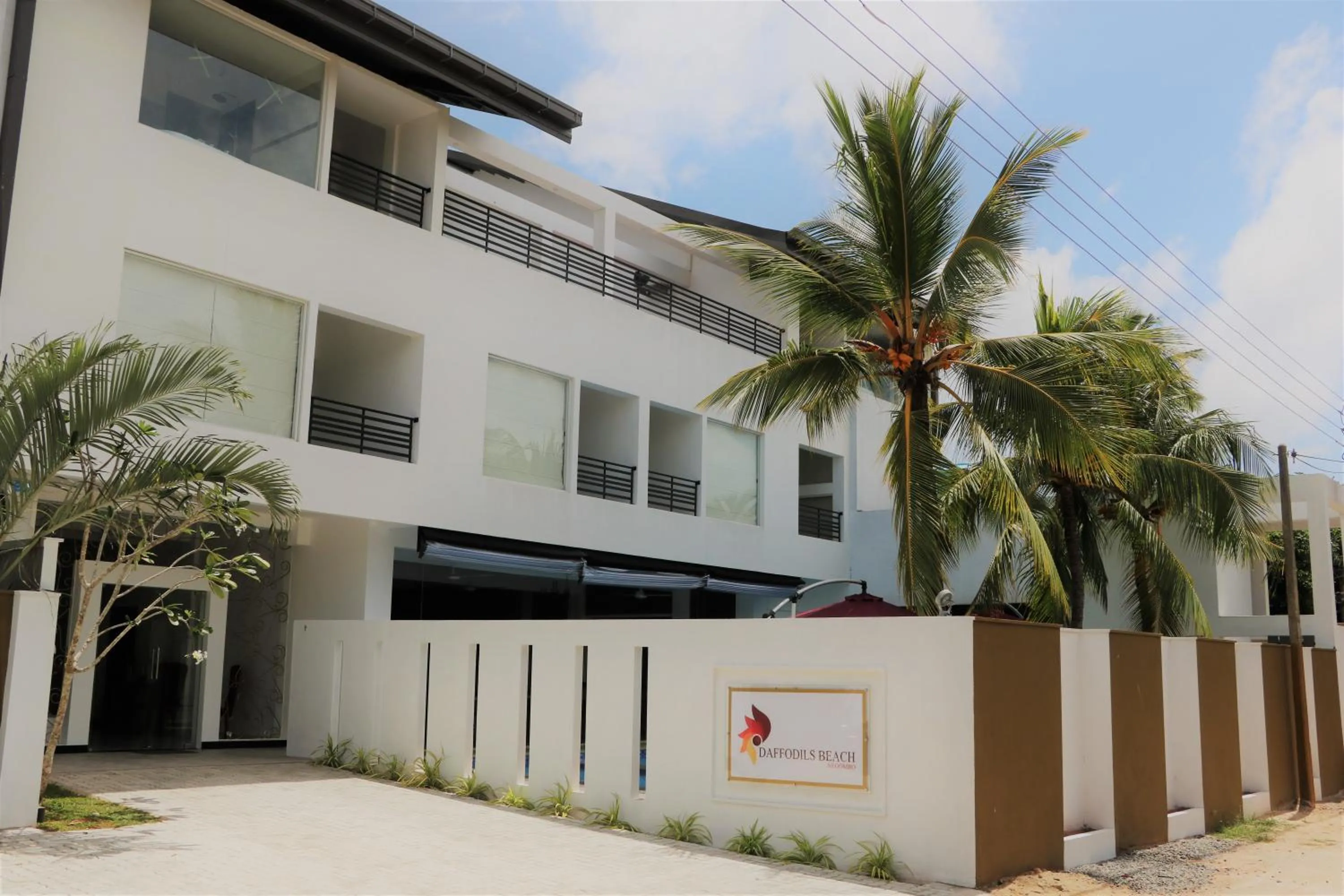 Property building in Daffodils Beach Negombo