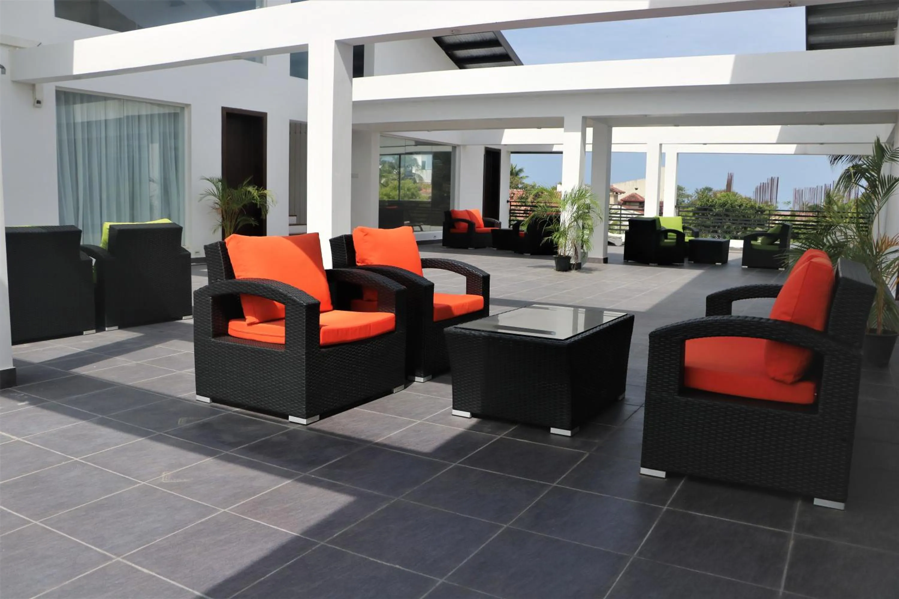 Balcony/Terrace in Daffodils Beach Negombo