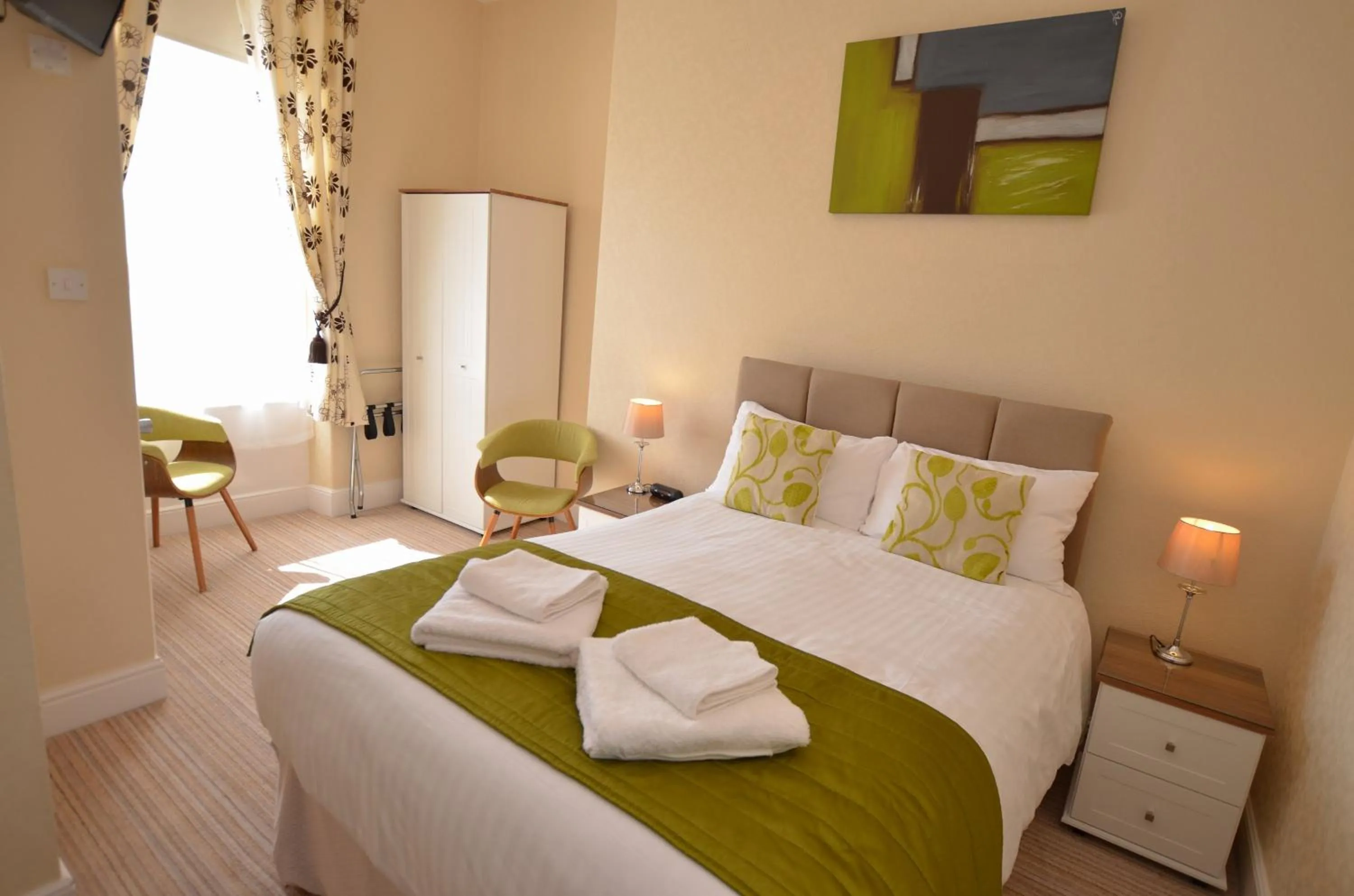 Bedroom in St. Hilary Guest House