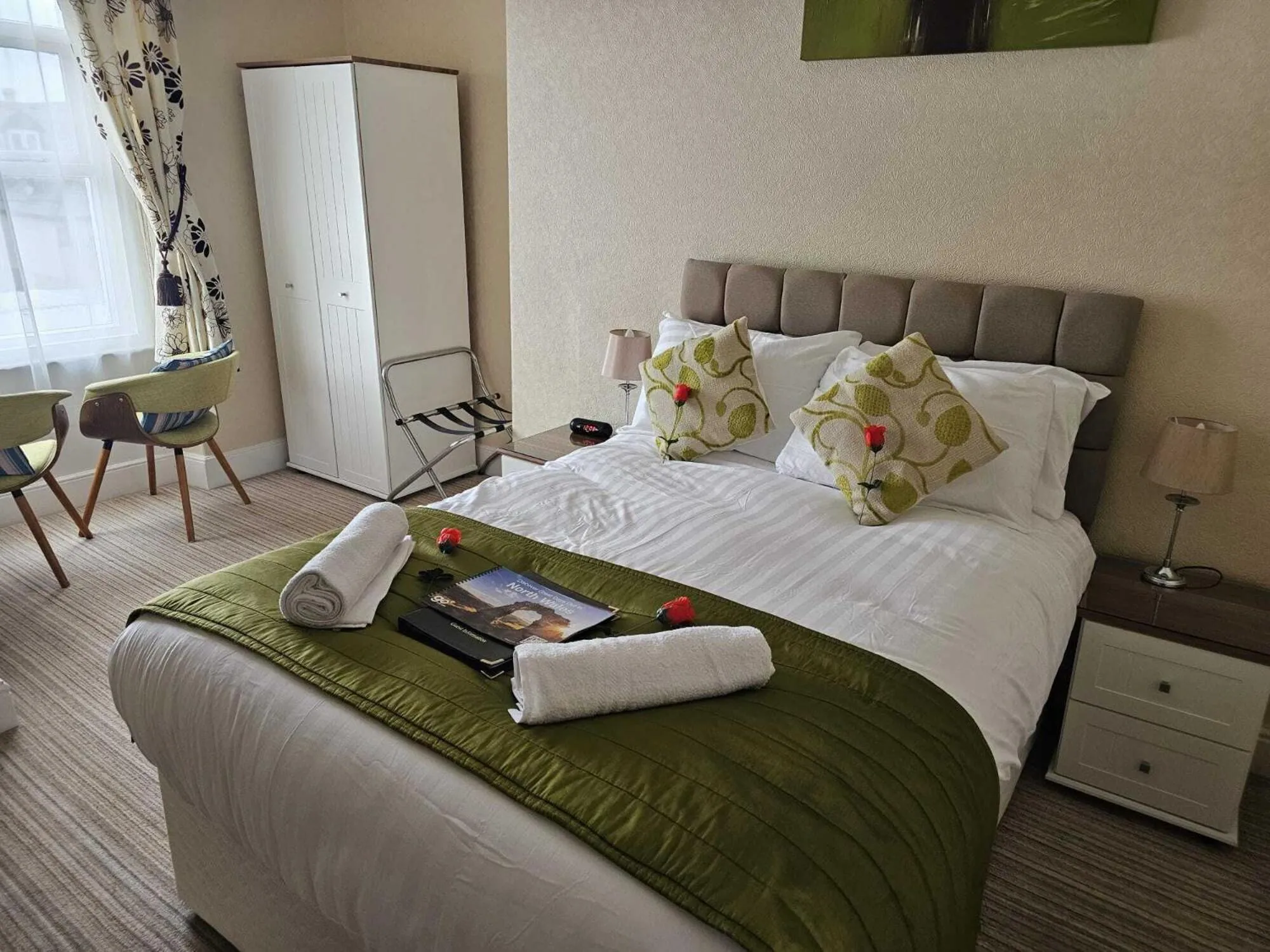 Bedroom in St. Hilary Guest House