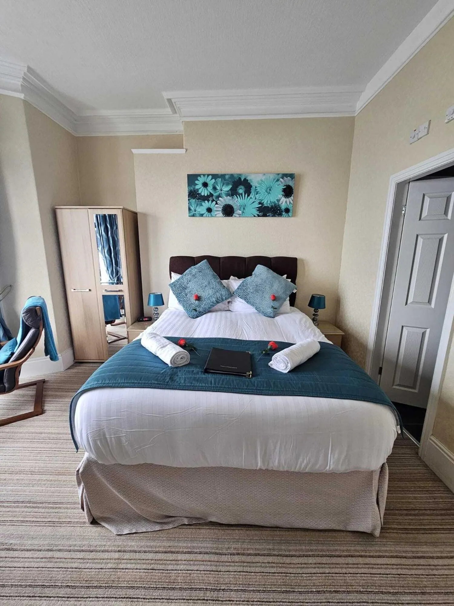 Bedroom in St. Hilary Guest House