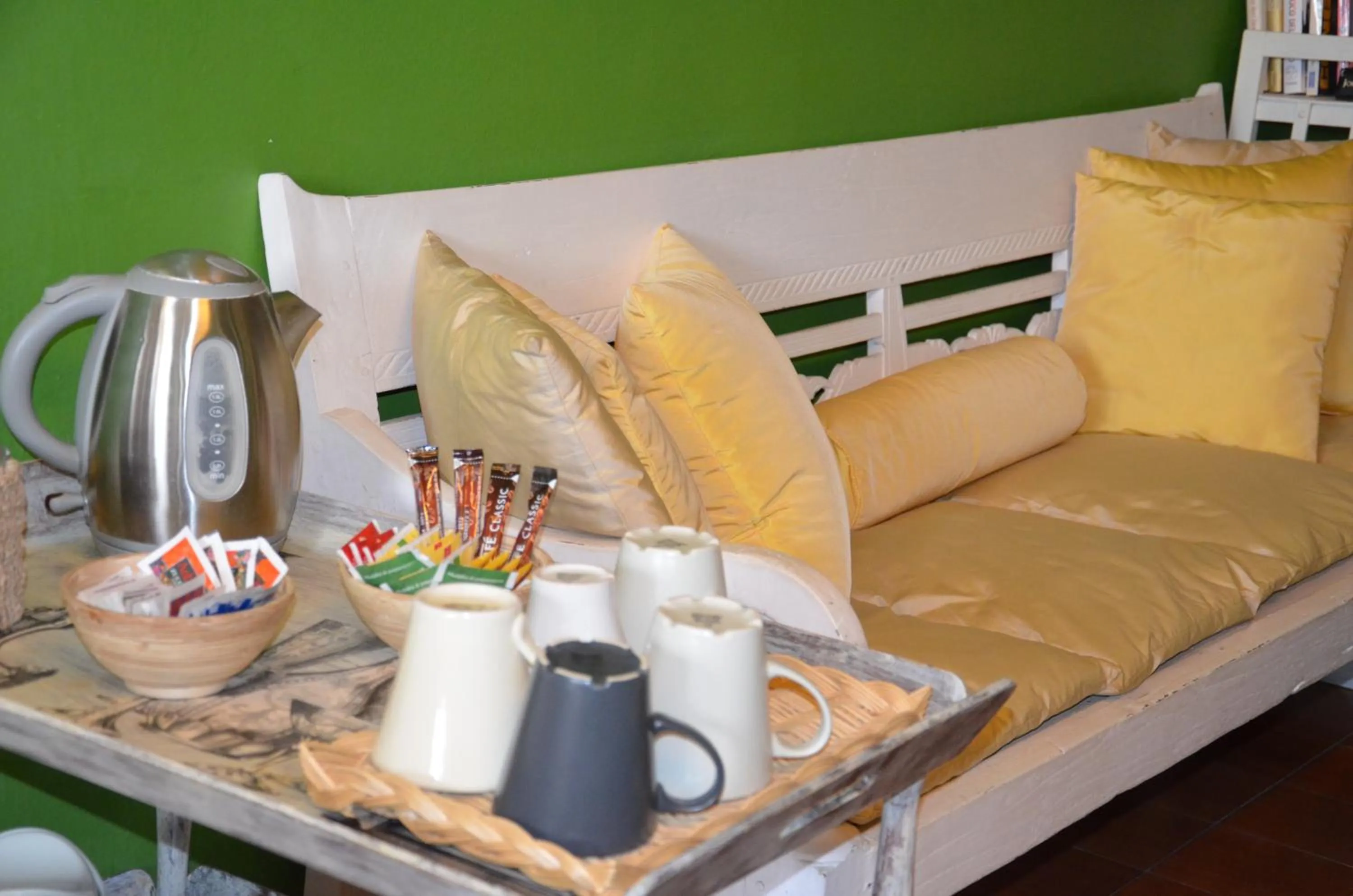 Coffee/tea facilities in Villa Terme Di Caldana B&B