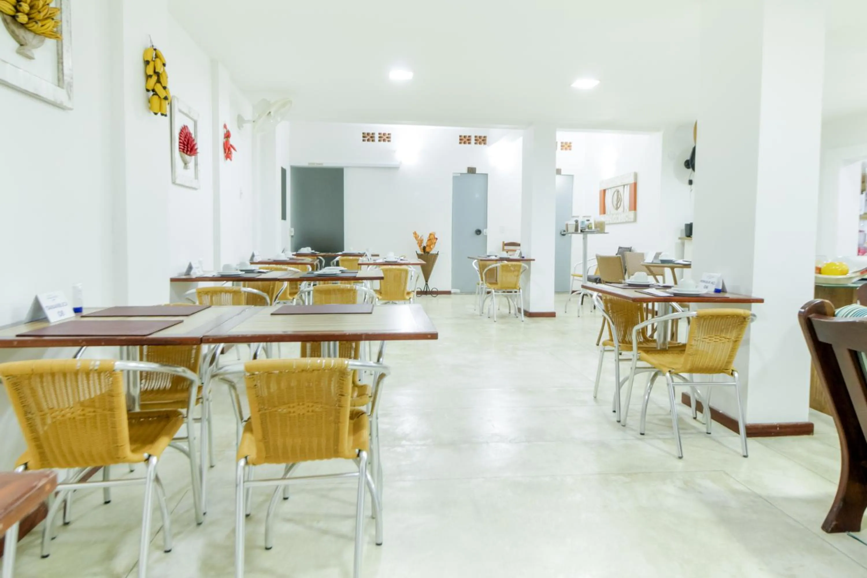 Restaurant/places to eat in Velinn Pousada Remanso do Mar