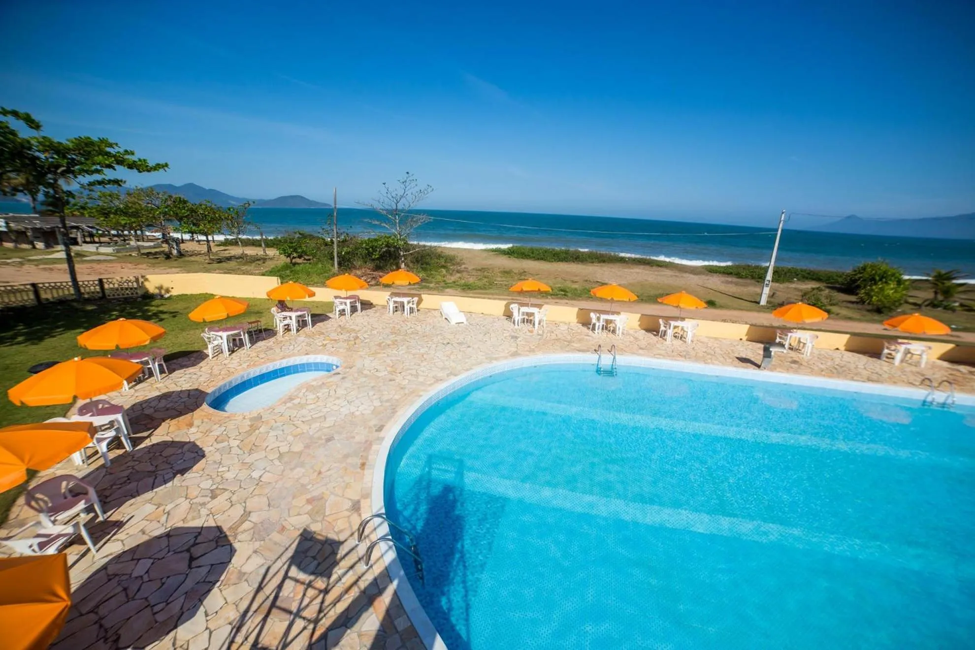 Swimming pool in Hotel Águas Vivas
