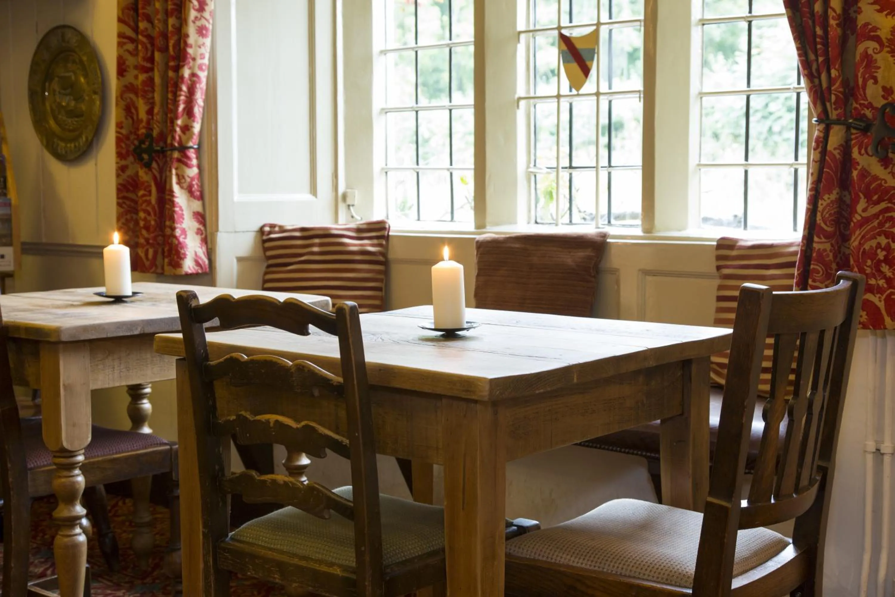 Restaurant/places to eat in The Colesbourne Inn
