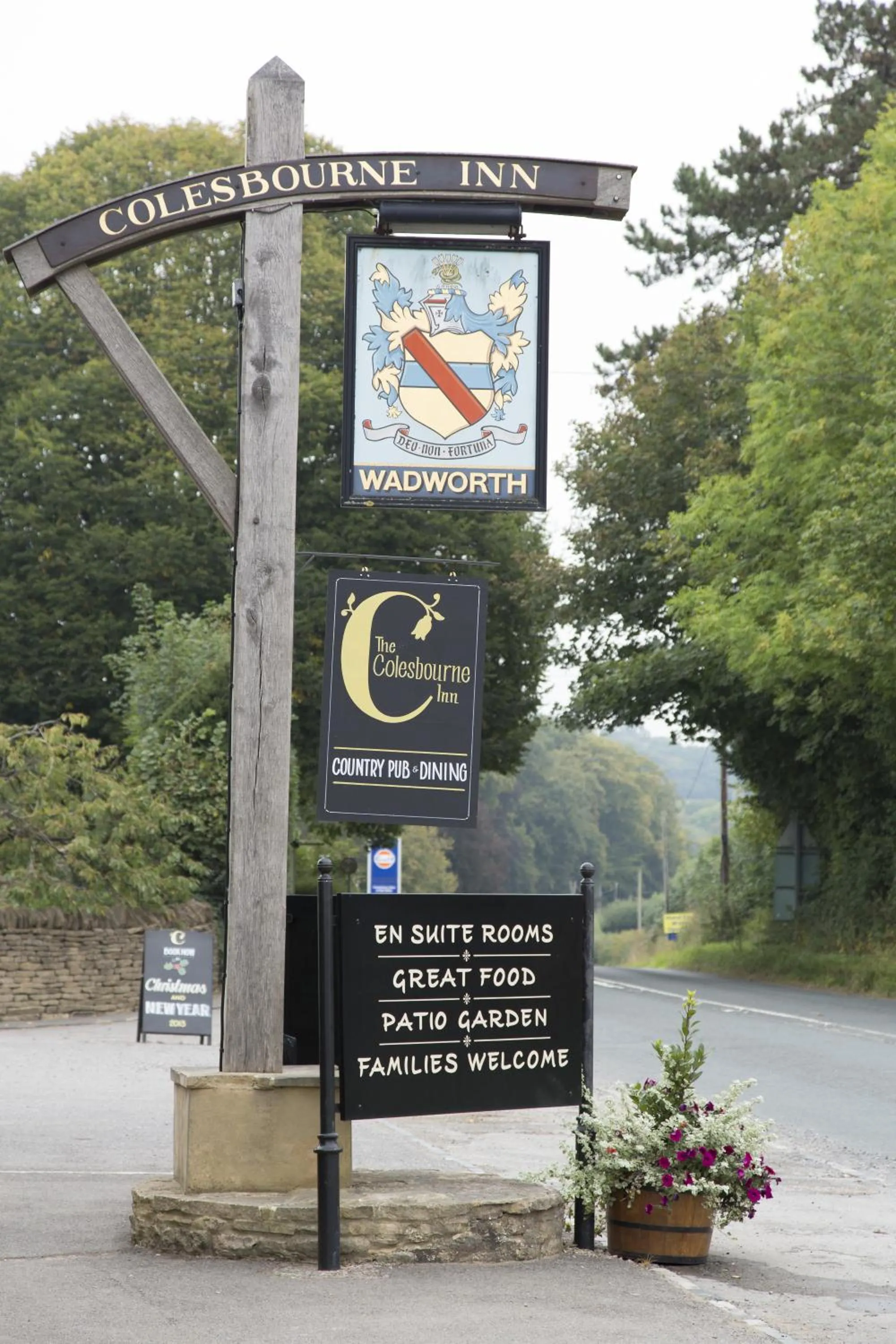 Decorative detail in The Colesbourne Inn