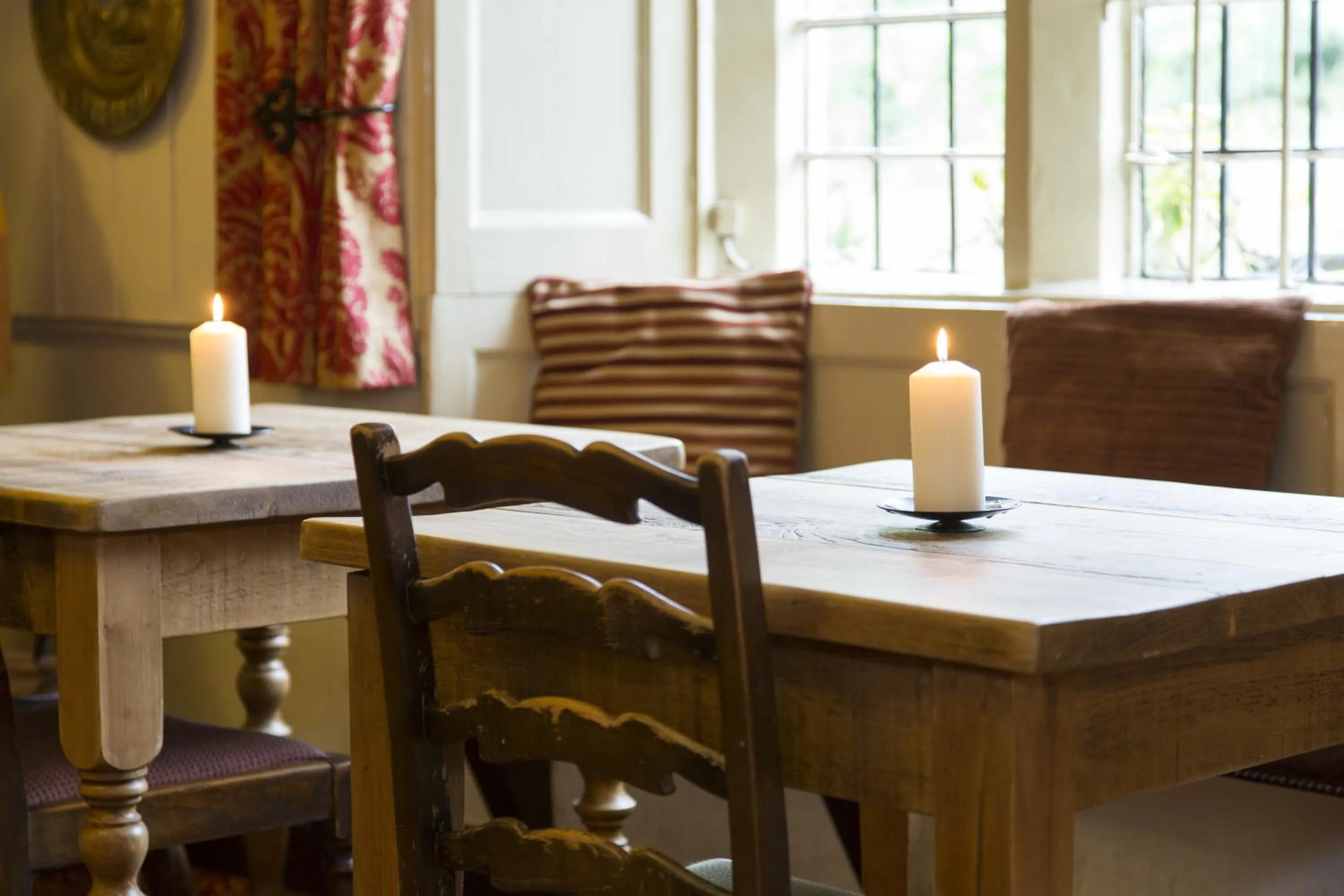 Decorative detail in The Colesbourne Inn