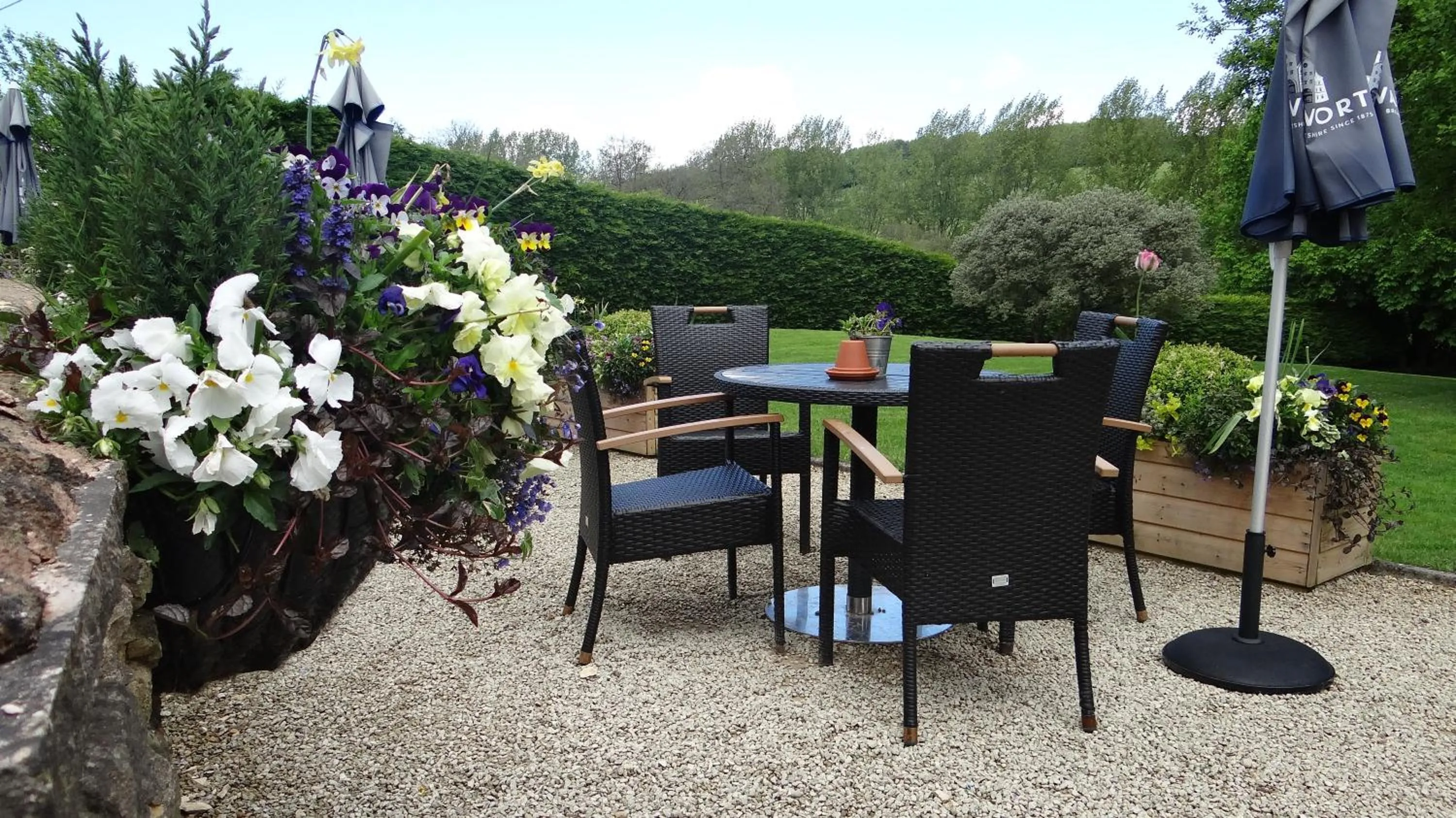 Natural landscape in The Colesbourne Inn