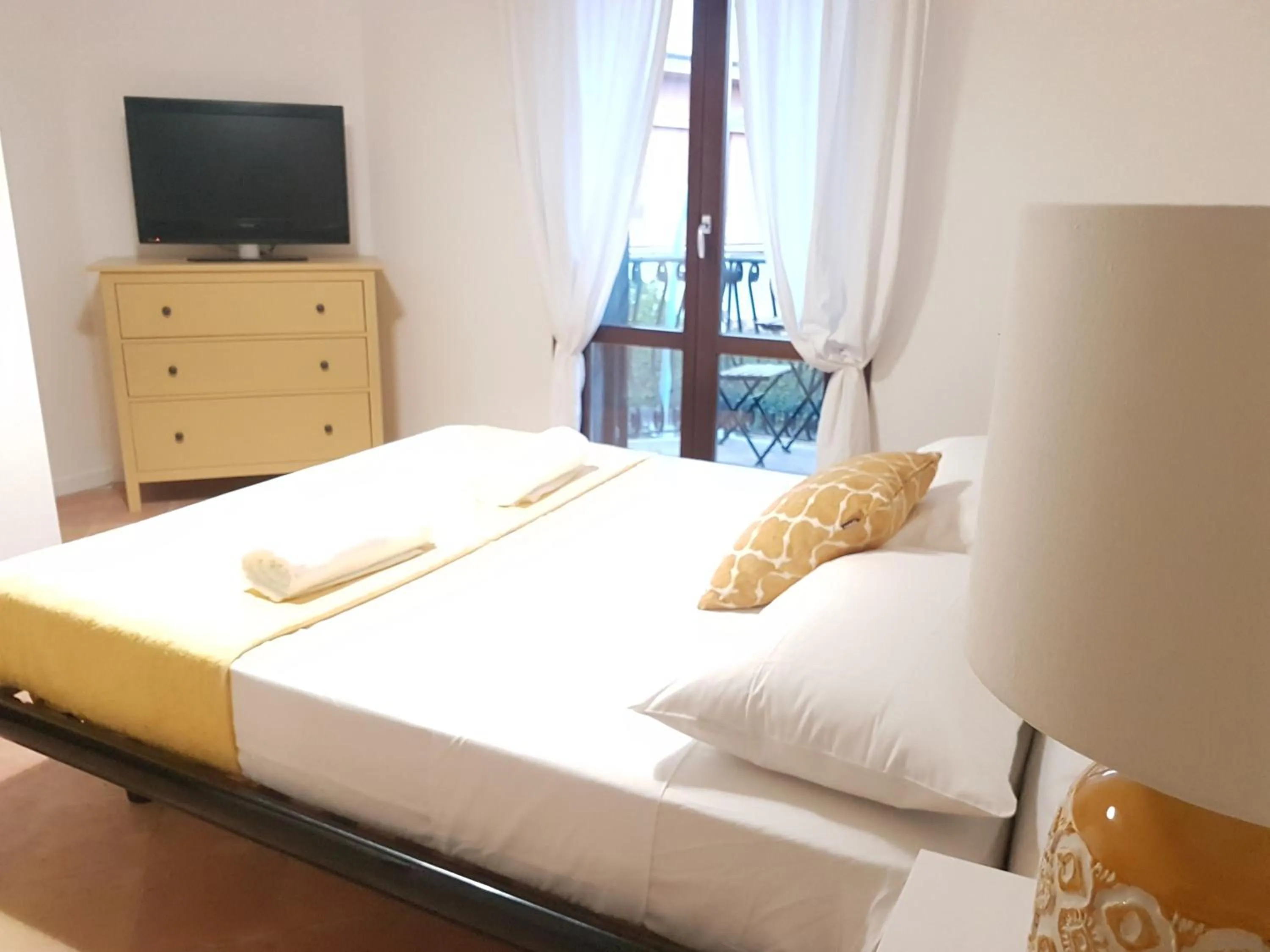 Bedroom in Maremosso