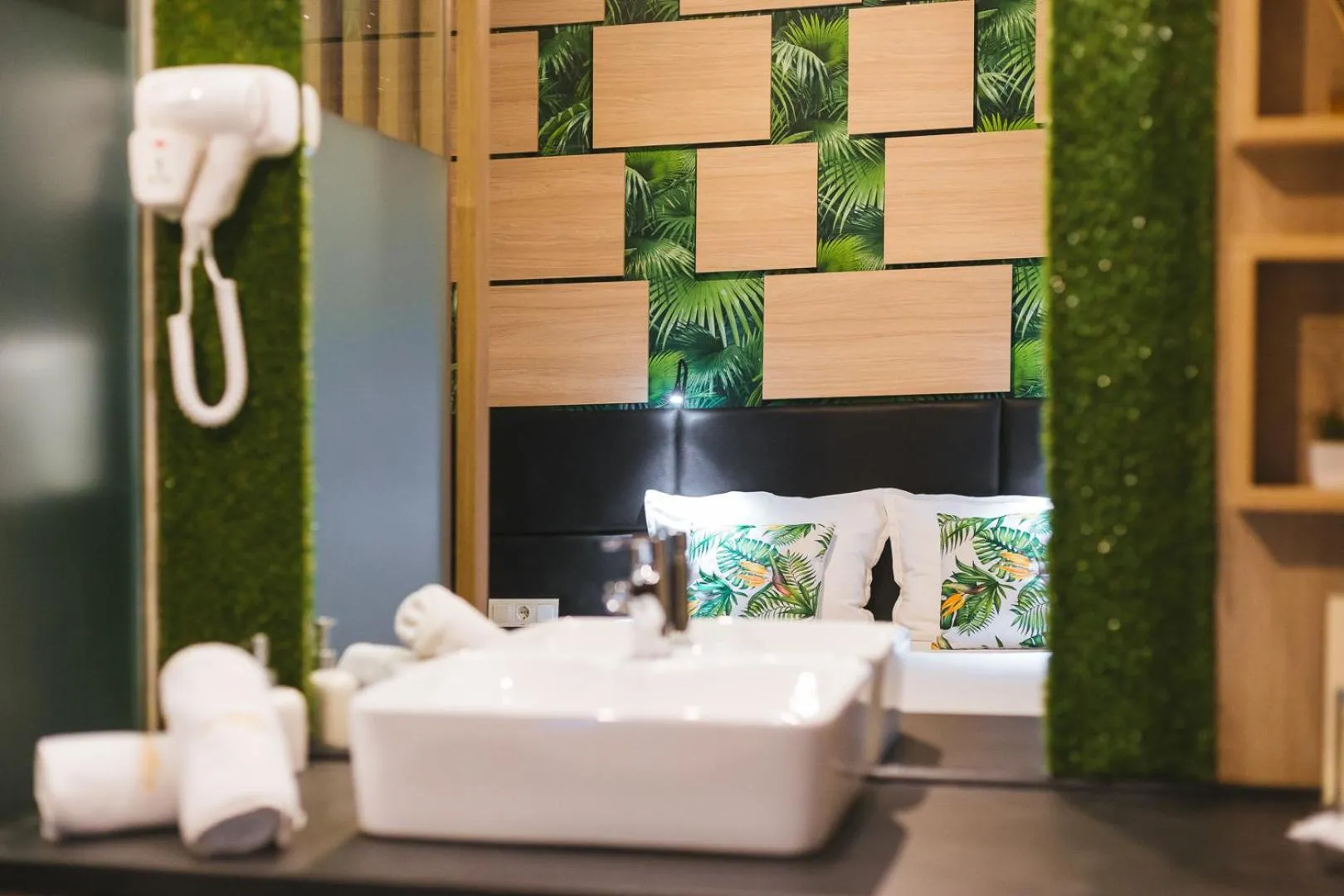 Bathroom in Hotel Allur