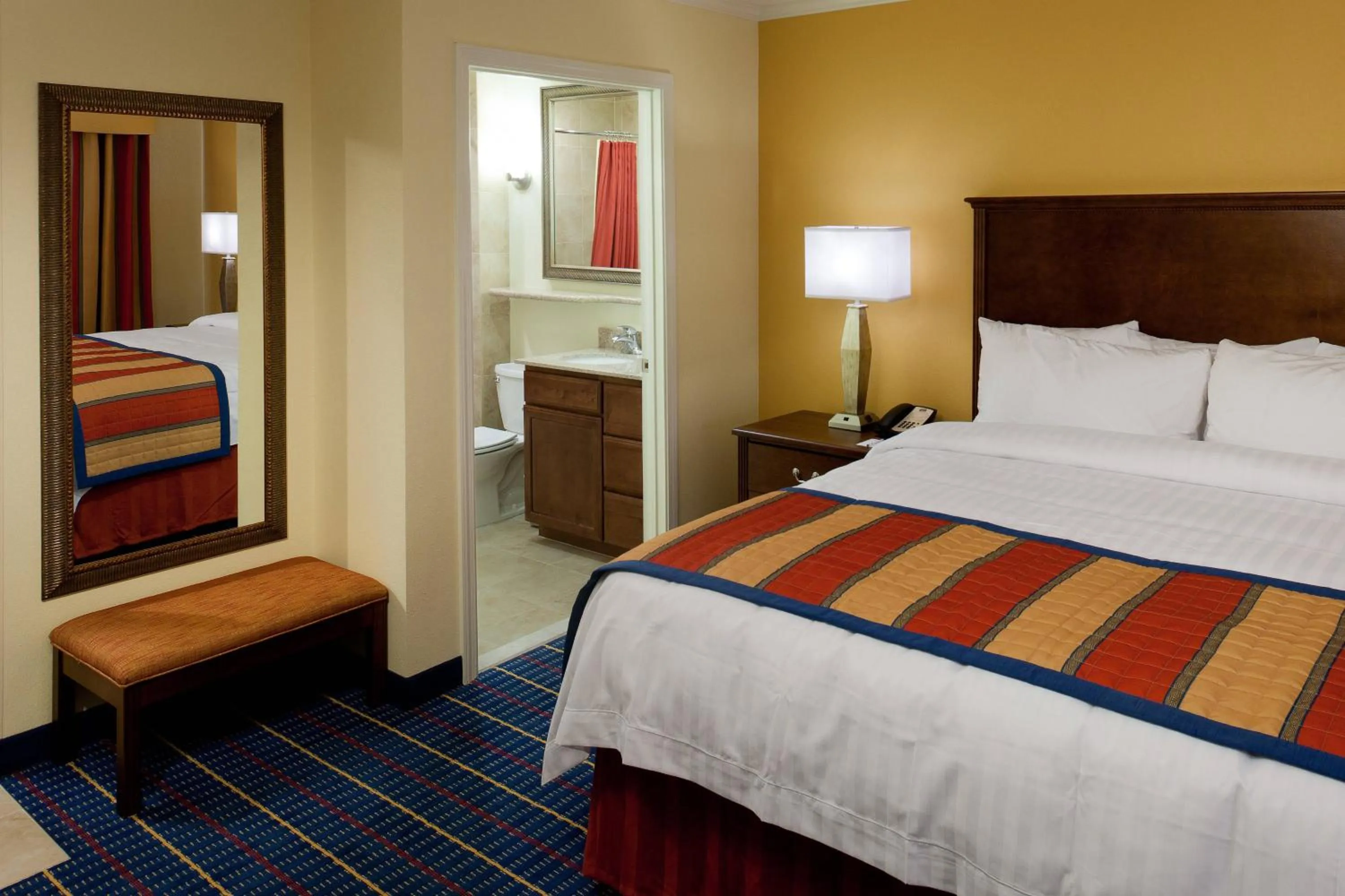 Photo of the whole room, Bed in TownePlace Suites by Marriott Tucson Williams Centre