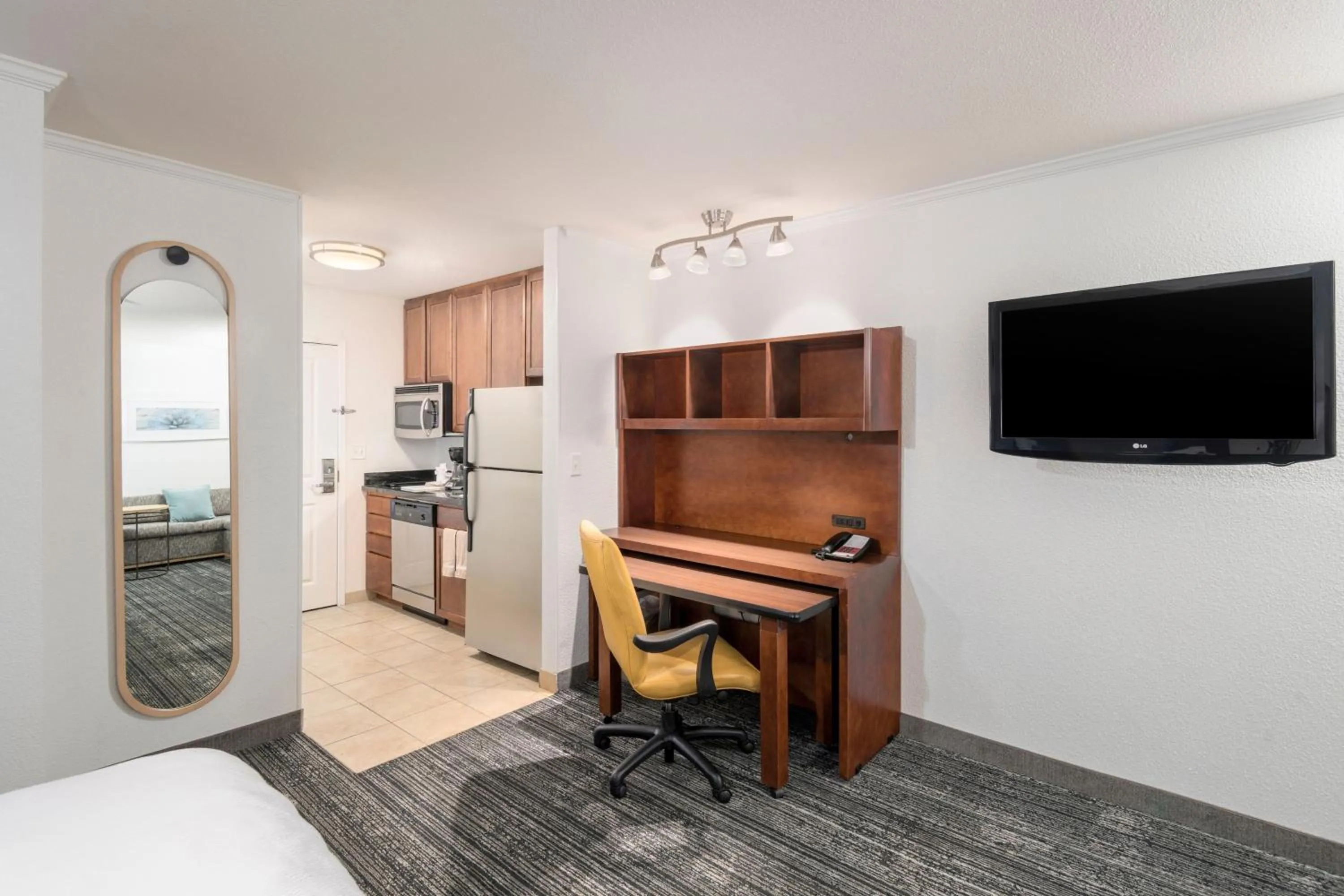 Kitchen or kitchenette in TownePlace Suites by Marriott Tucson Williams Centre