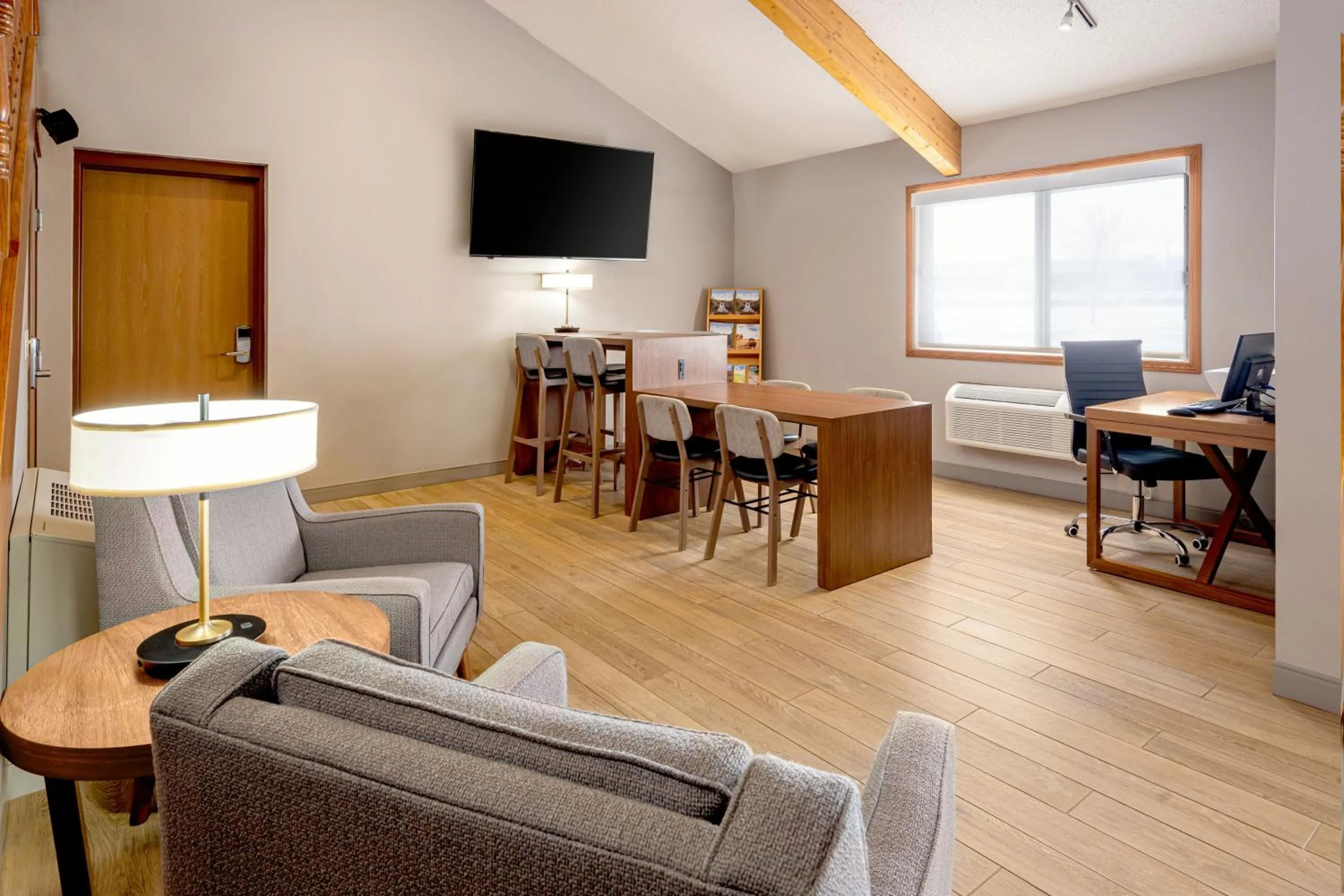 Lobby or reception in AmericInn by Wyndham Valley City Conference Center