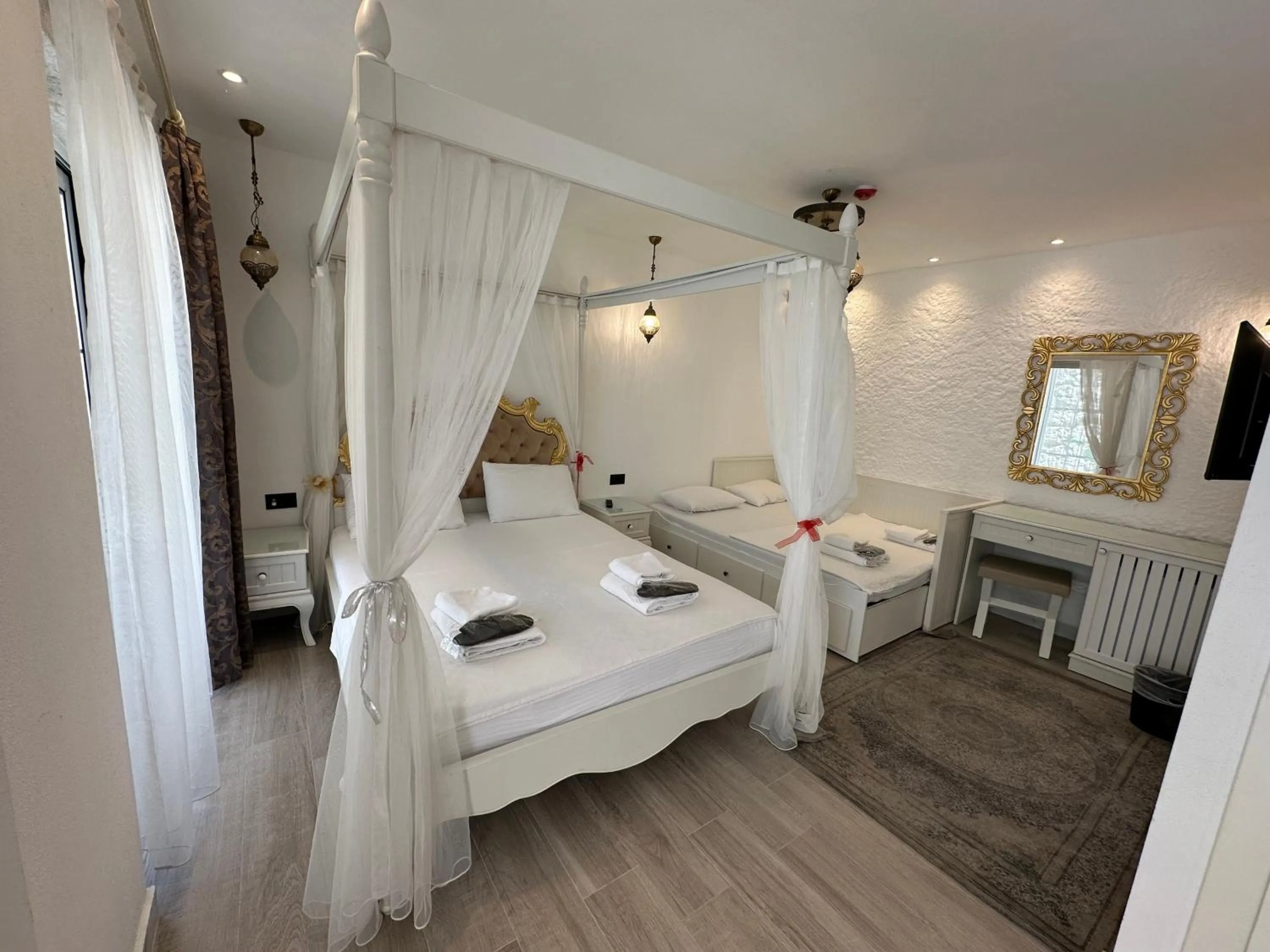 Bed in Grand Alaçatı Butik Hotel