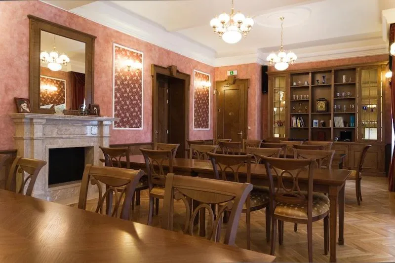 Library in Hotel Zámek Berchtold