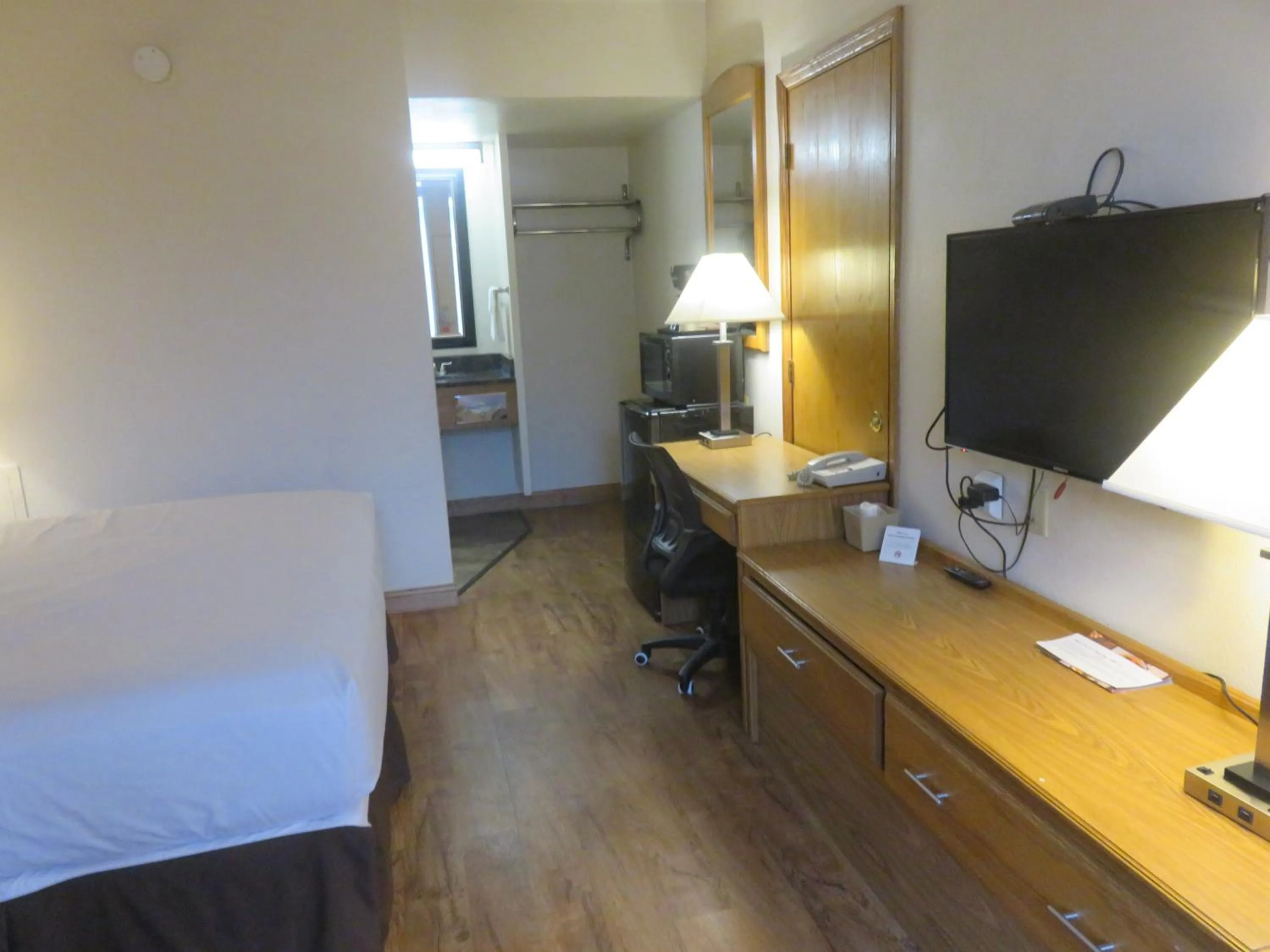 Bed in Baymont by Wyndham Fargo