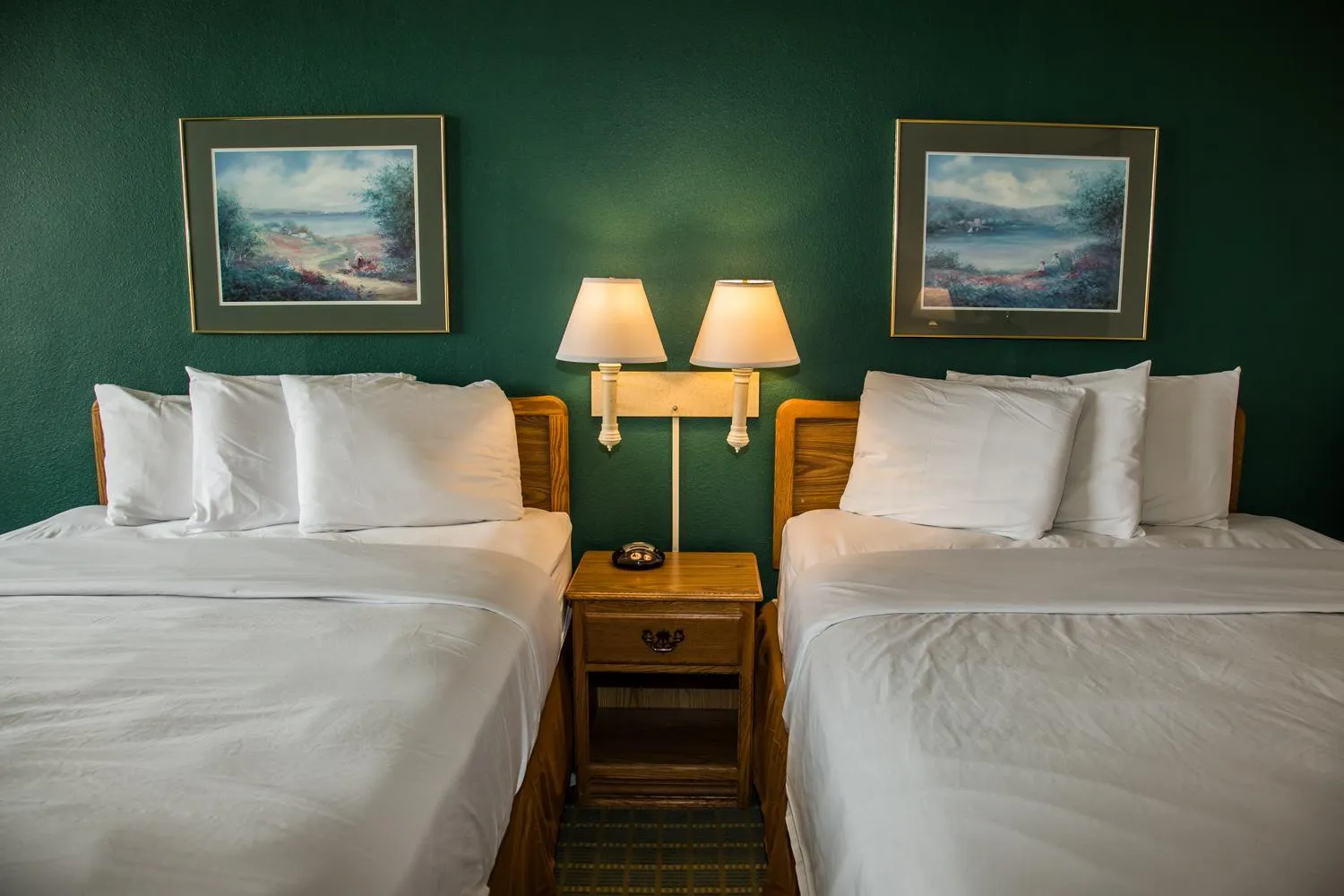 Bedroom, Bed in Baymont by Wyndham Fargo