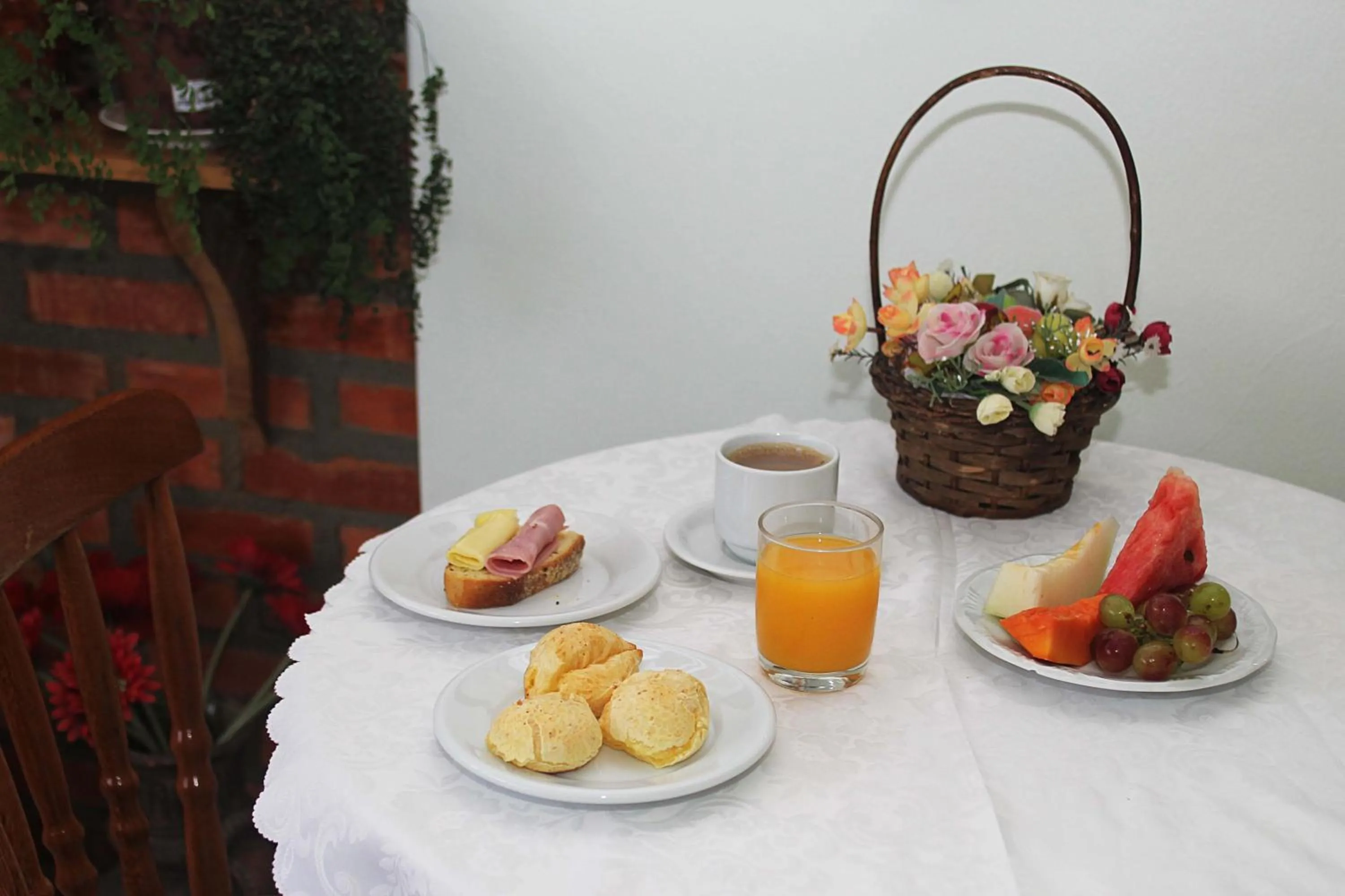 Breakfast in Pousada Jardim Porto Belo