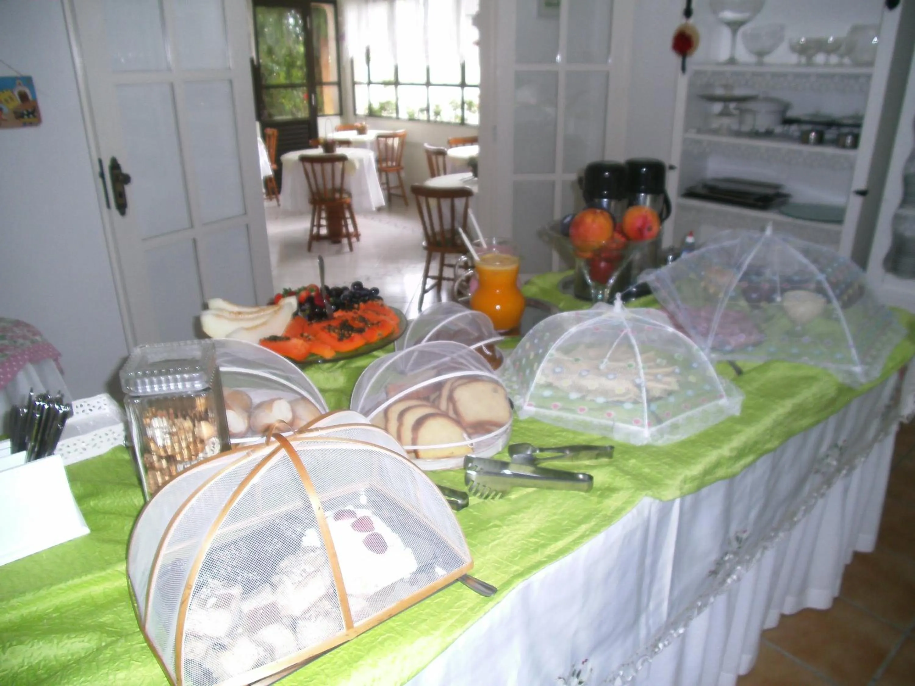 Food in Pousada Jardim Porto Belo