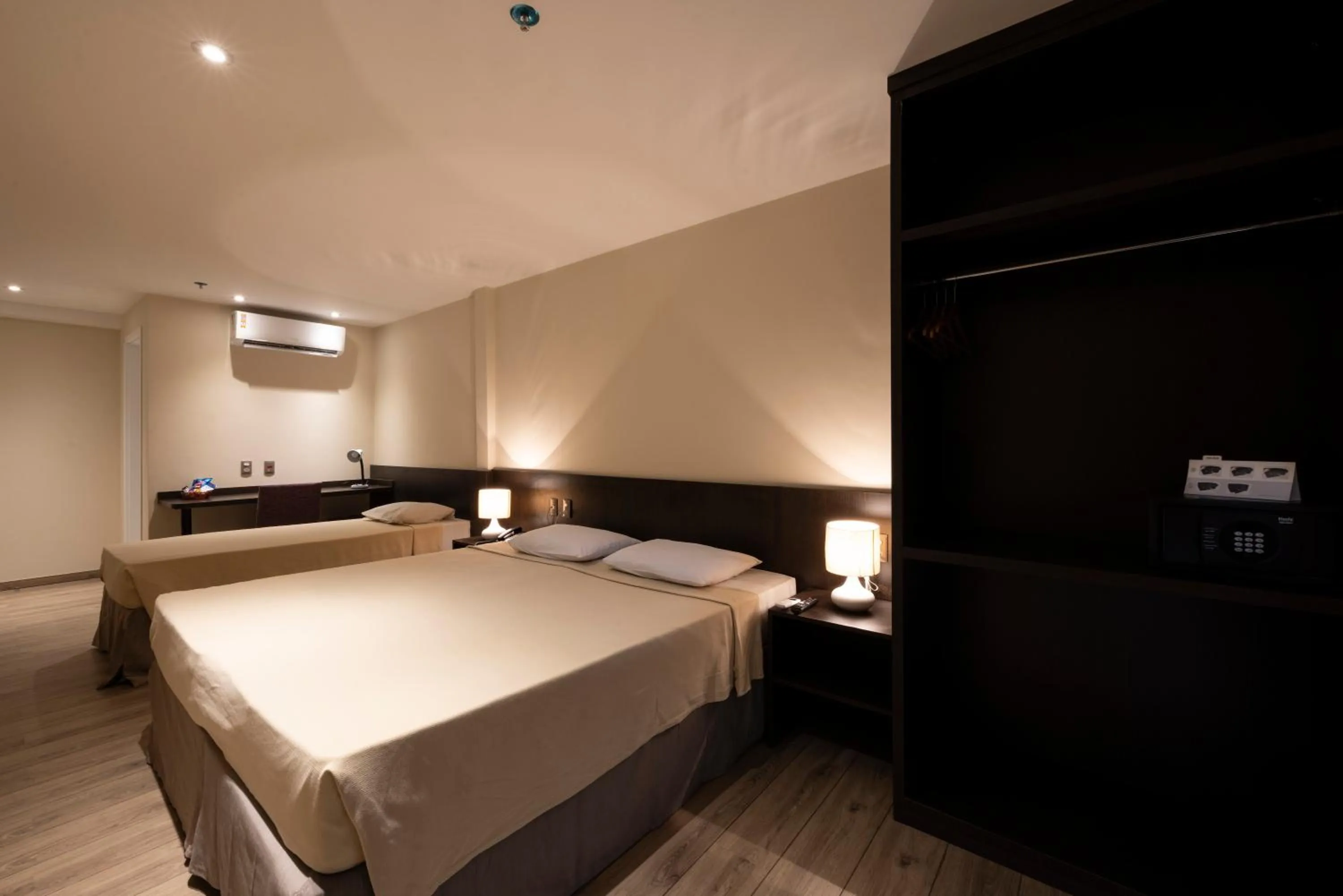 Bed in Arosa Rio Hotel