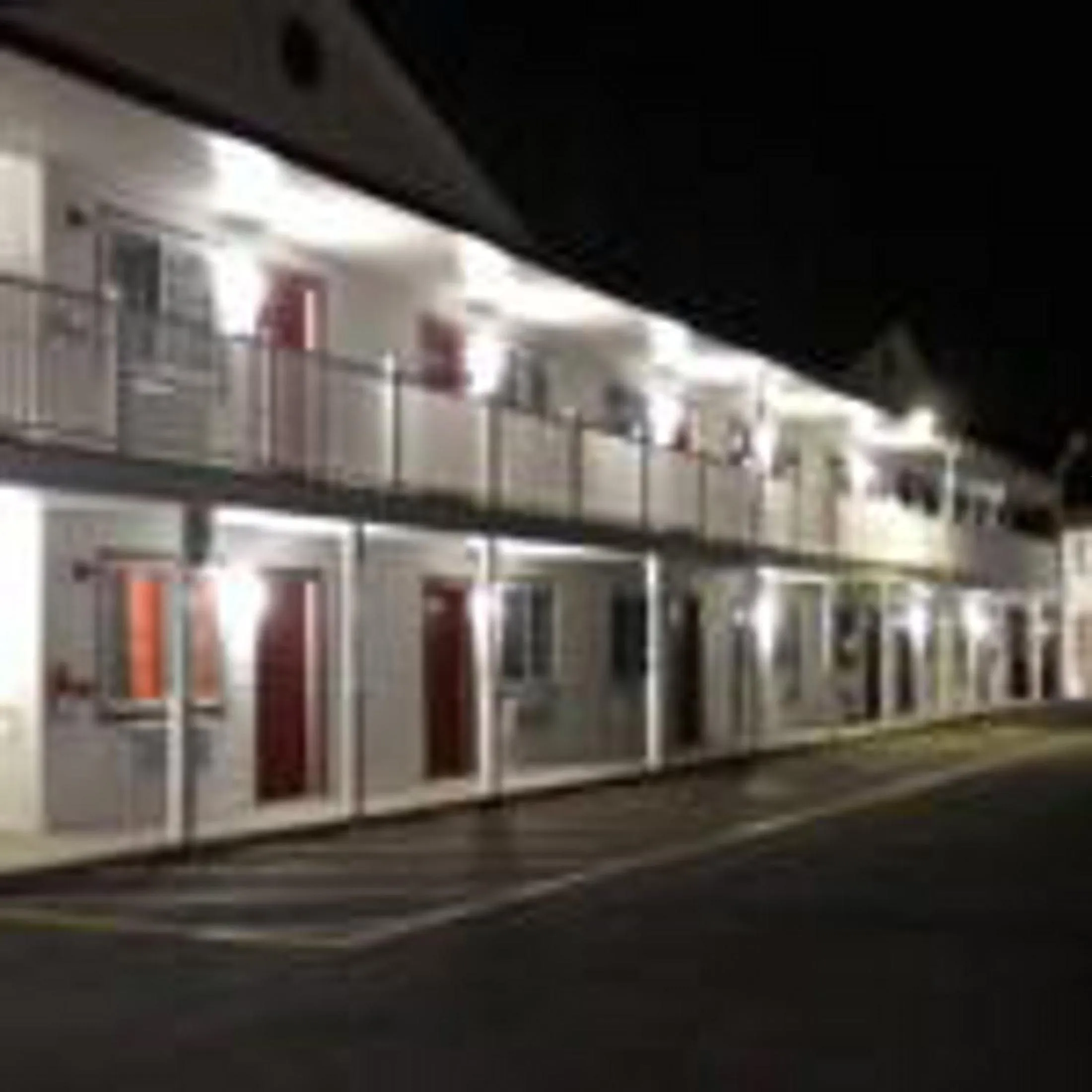 Facade/entrance, Property Building in Relax Inn Galloway