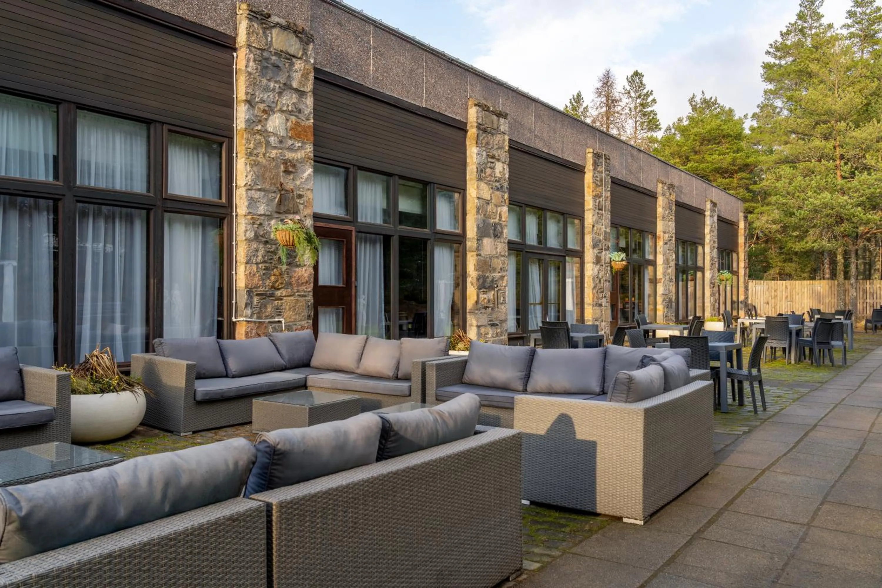Seating area in Coylumbridge Resort Hotel