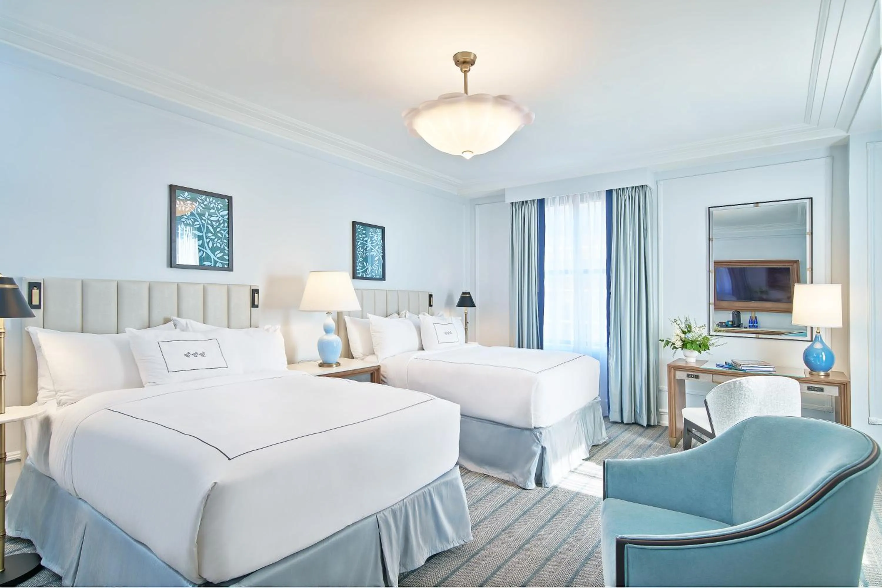 Bed in Peabody Memphis