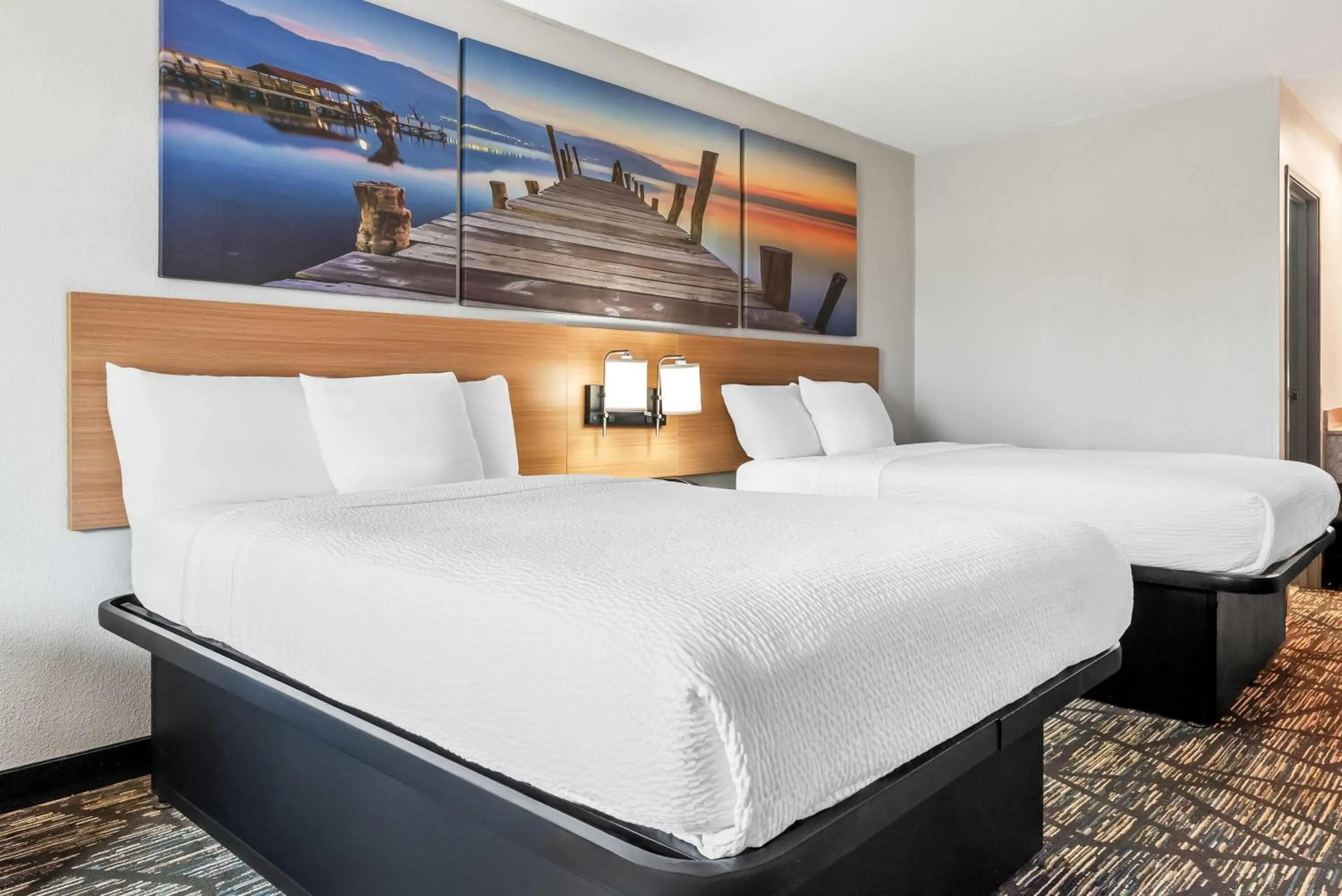 Bed in Days Inn by Wyndham Aiken - Interstate Hwy 20