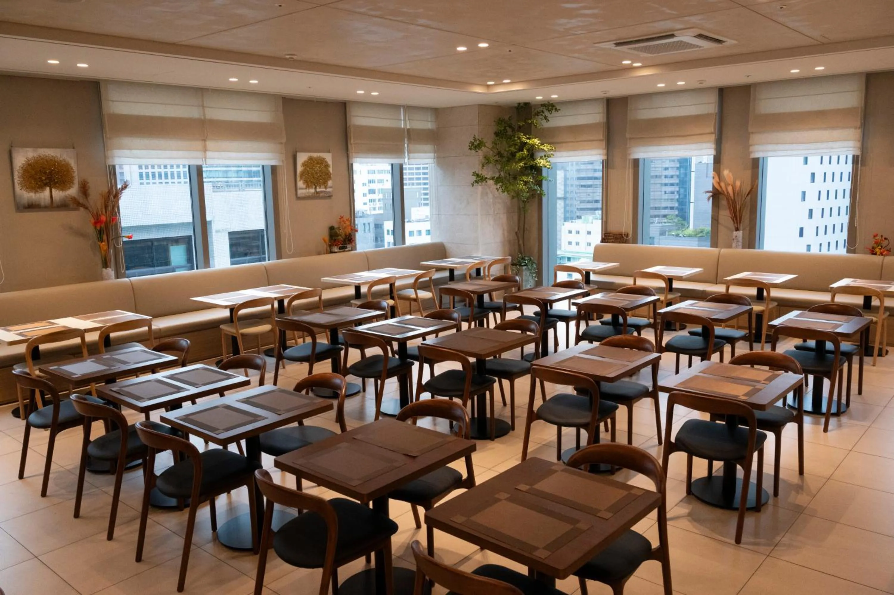 Restaurant/places to eat in Hotel Gracery Seoul