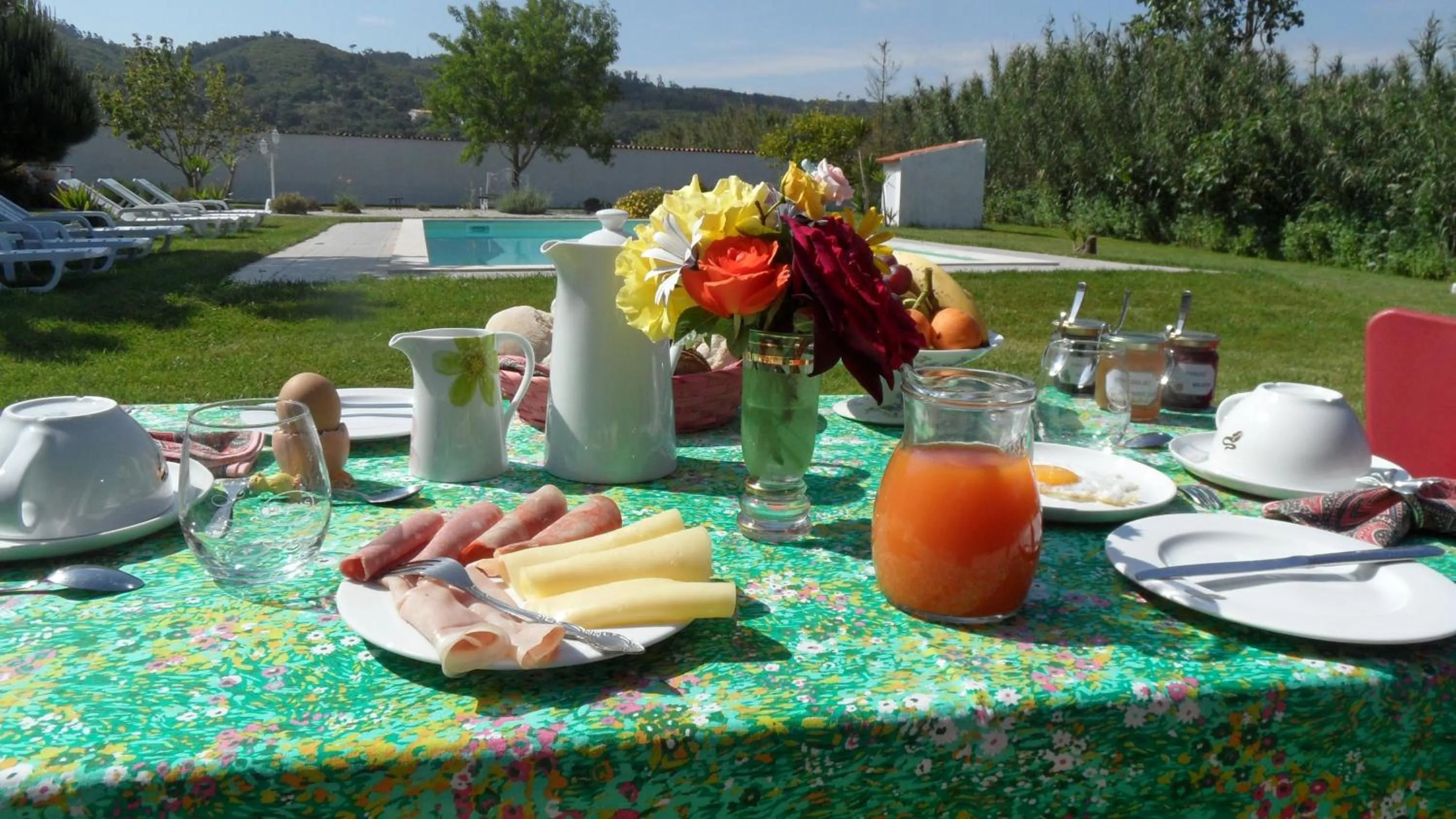 Food and drinks in Quinta Camargue