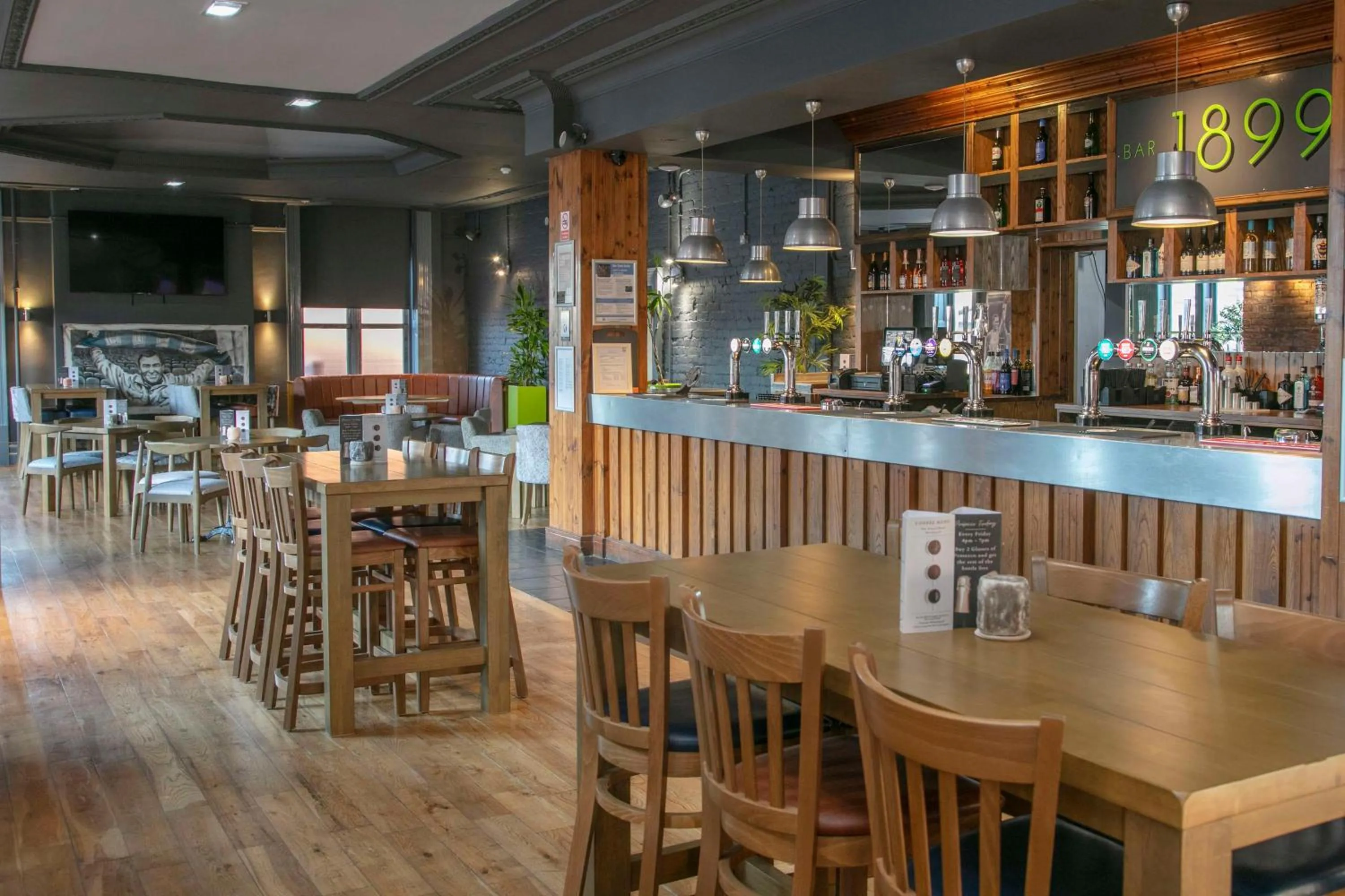 Lounge or bar in Best Western The Grand Hotel Hartlepool