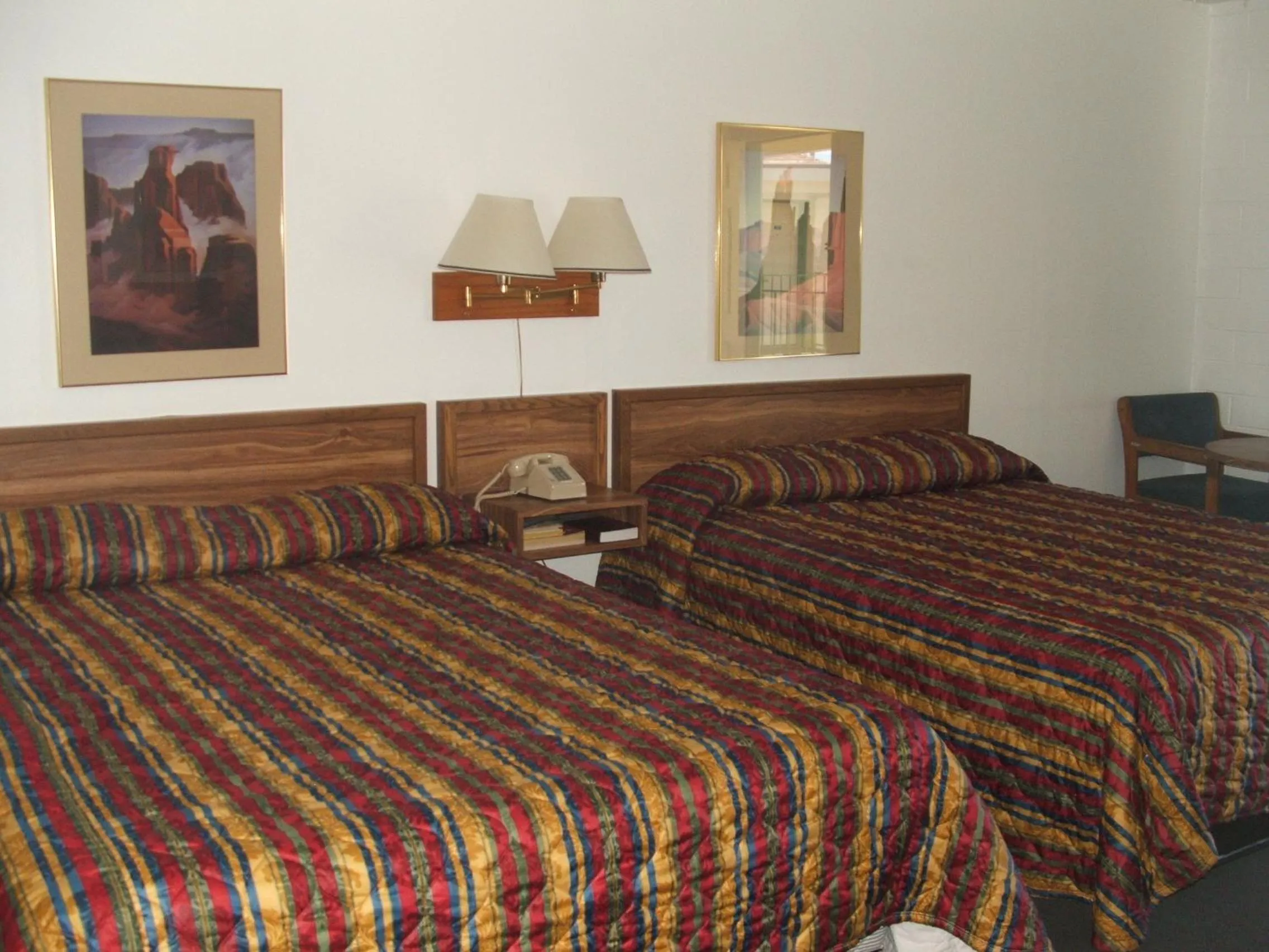Bed in Arizona Inn