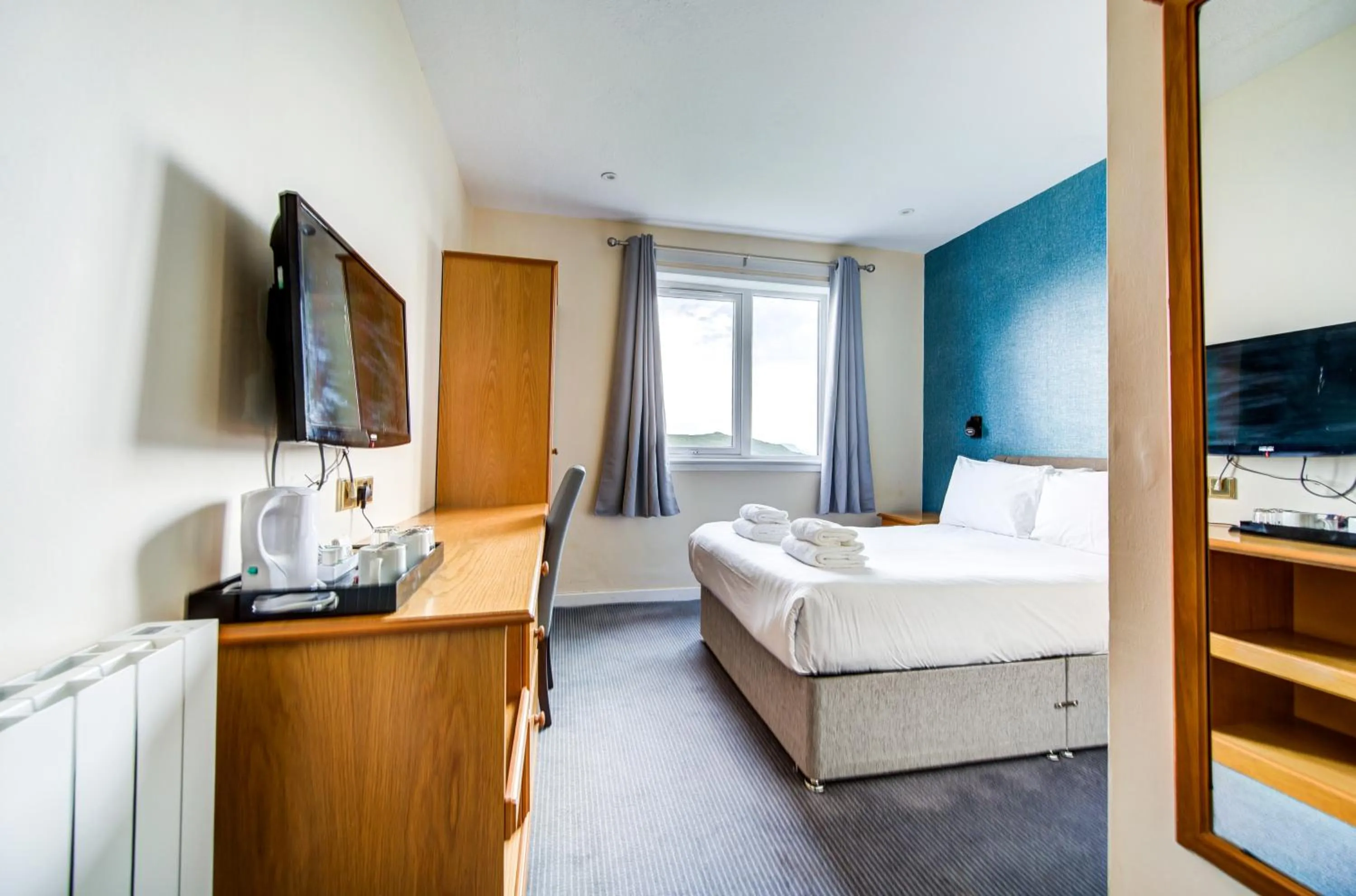 Bed in The Morar Hotel