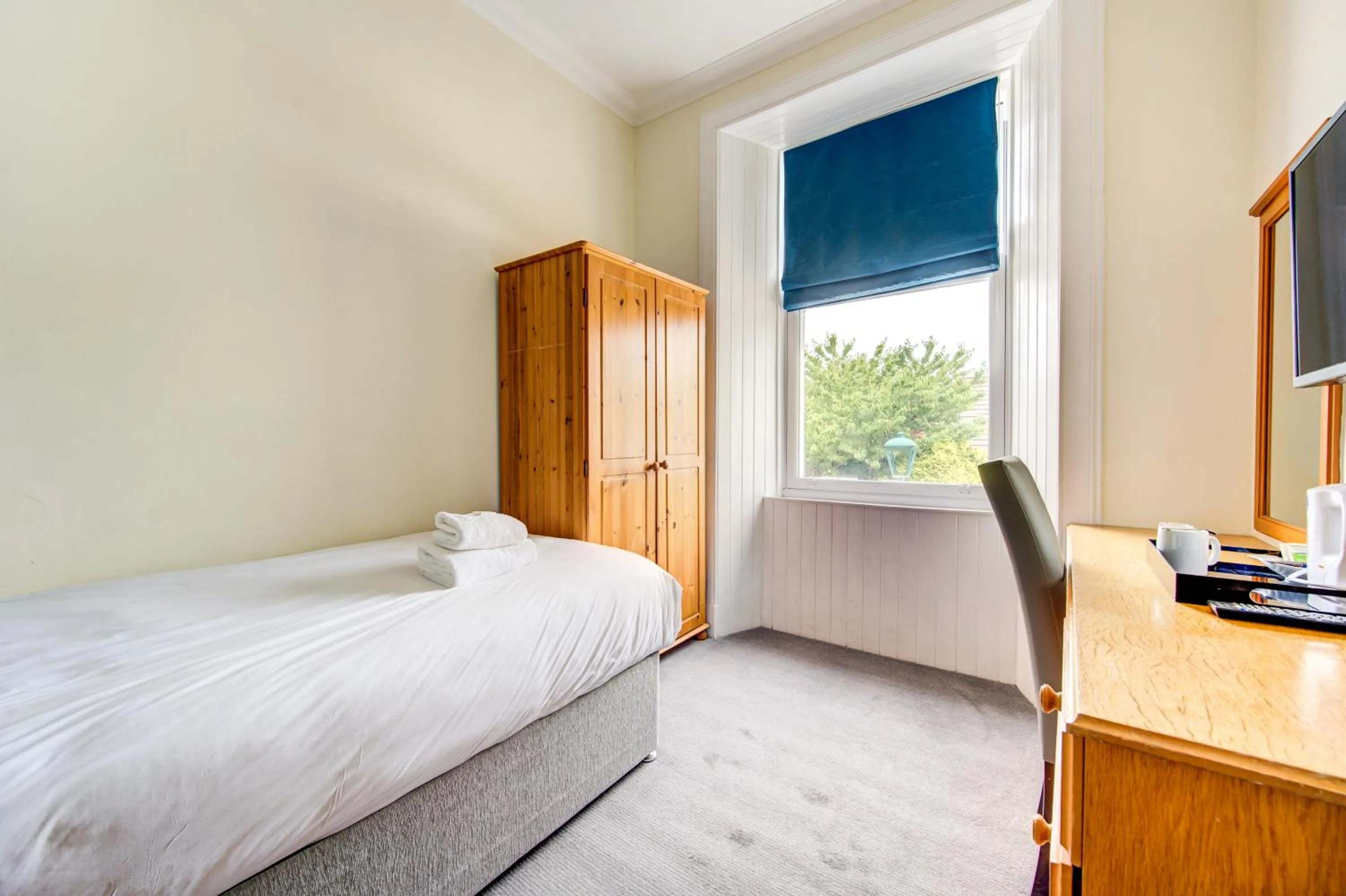 Bed in The Morar Hotel