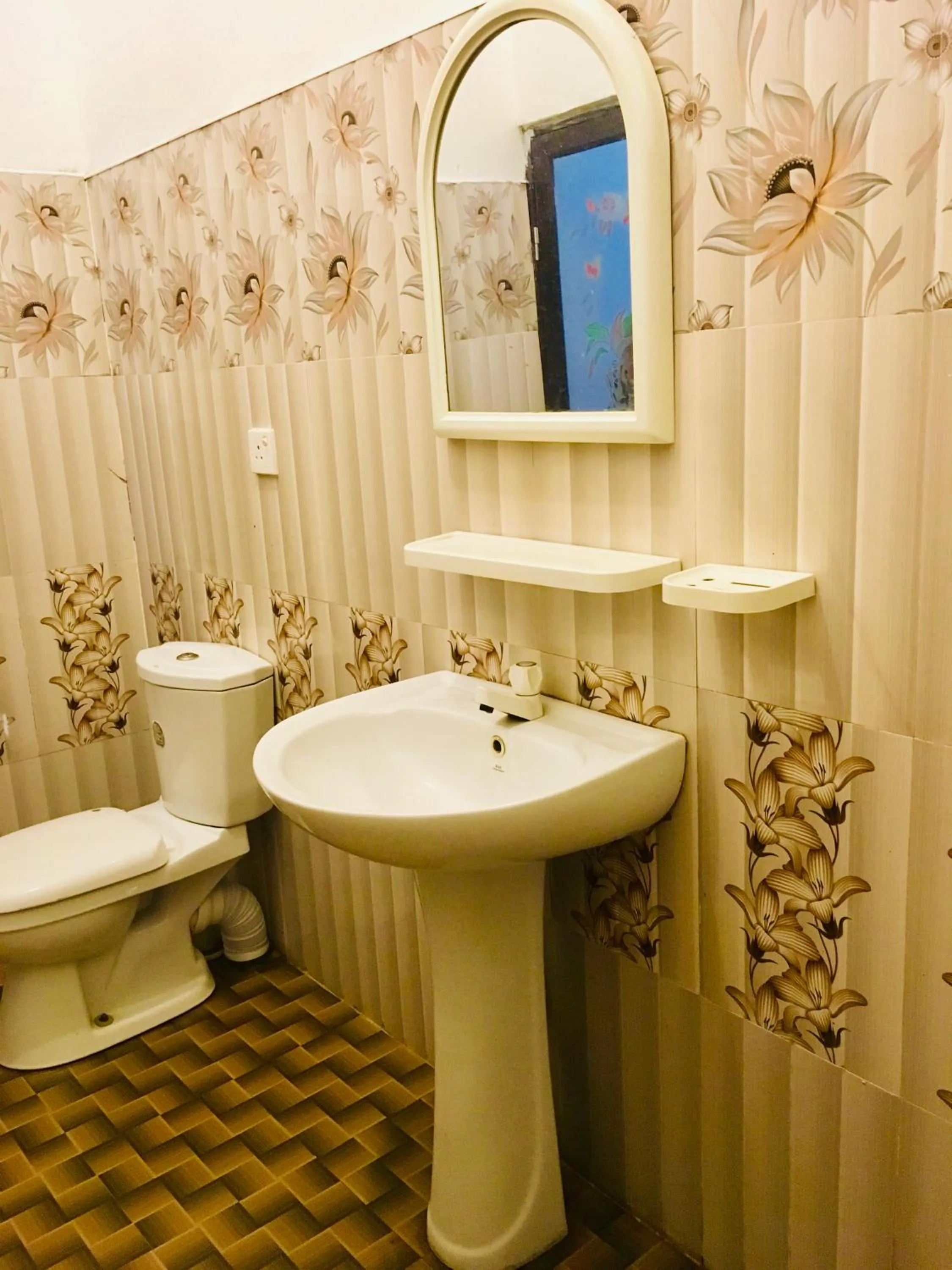 Shashini Beach Resort