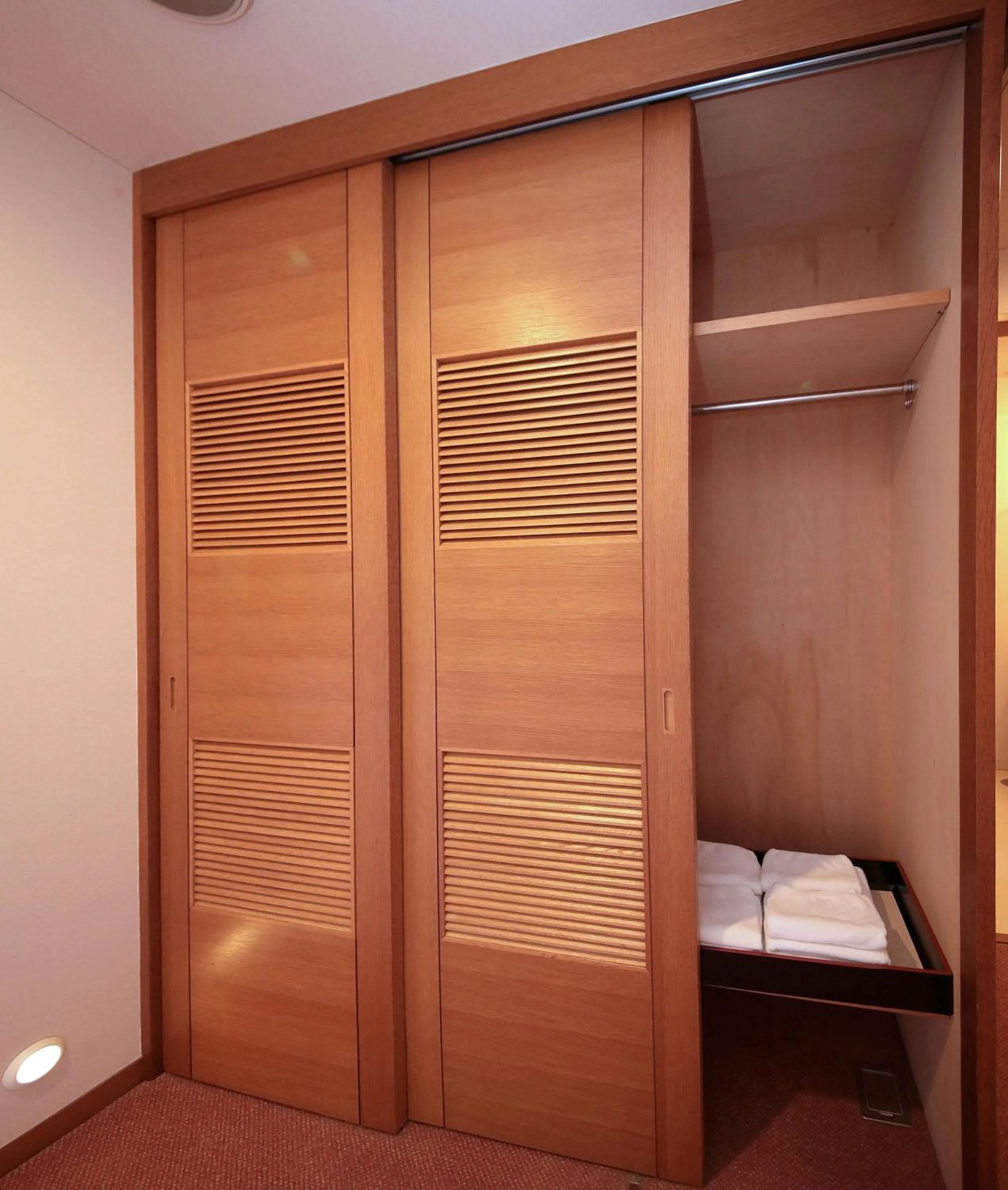 Decorative detail in B&B Forest Shima