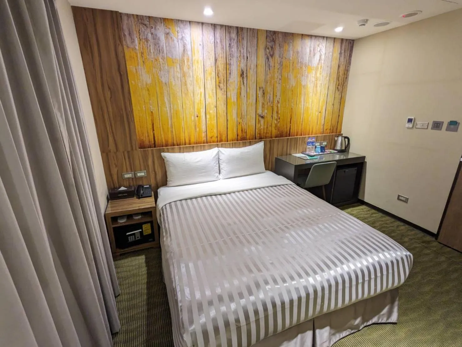 Bed in 西門大飯店 Ximen Hotel