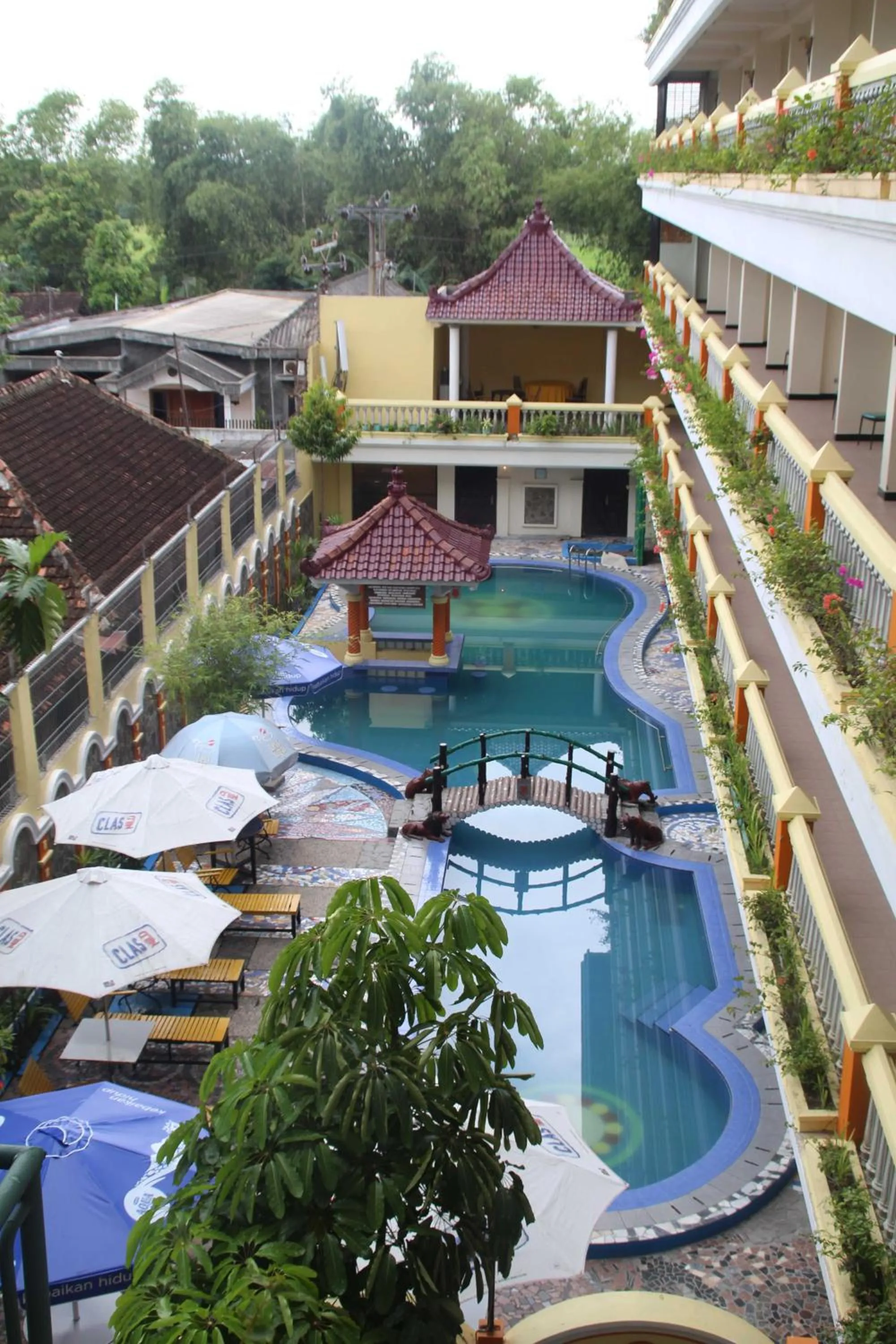 Swimming pool in Mega Bintang Sweet Hotel