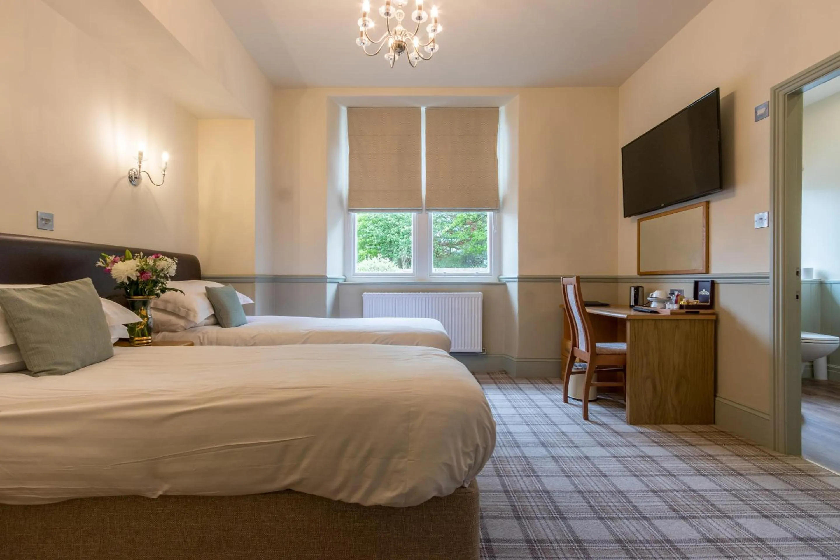 Bed in Windermere Park B&B inc Free off-site Health Club