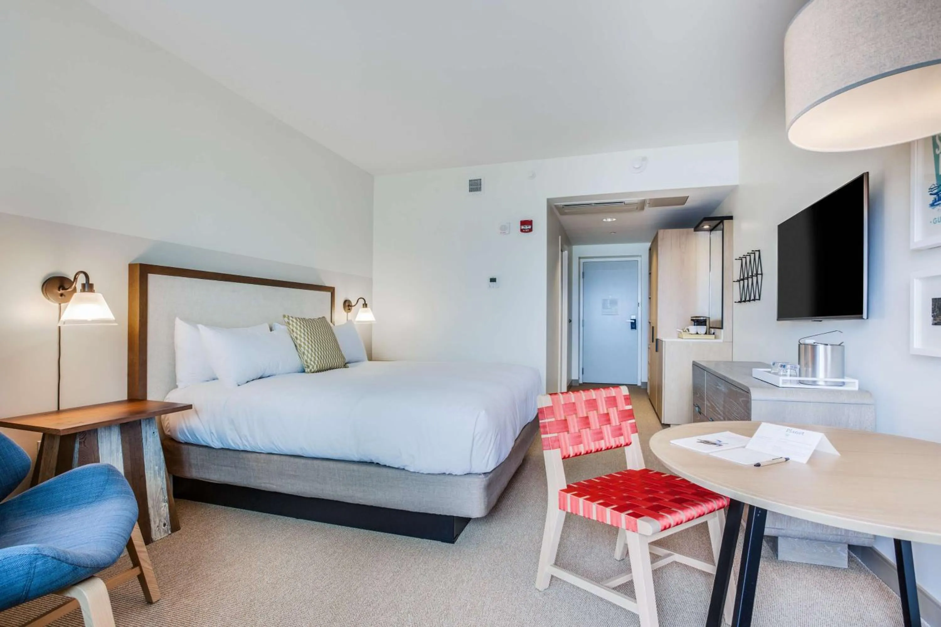 King Room with Balcony in The Lodge at Gulf State Park, A Hilton Hotel