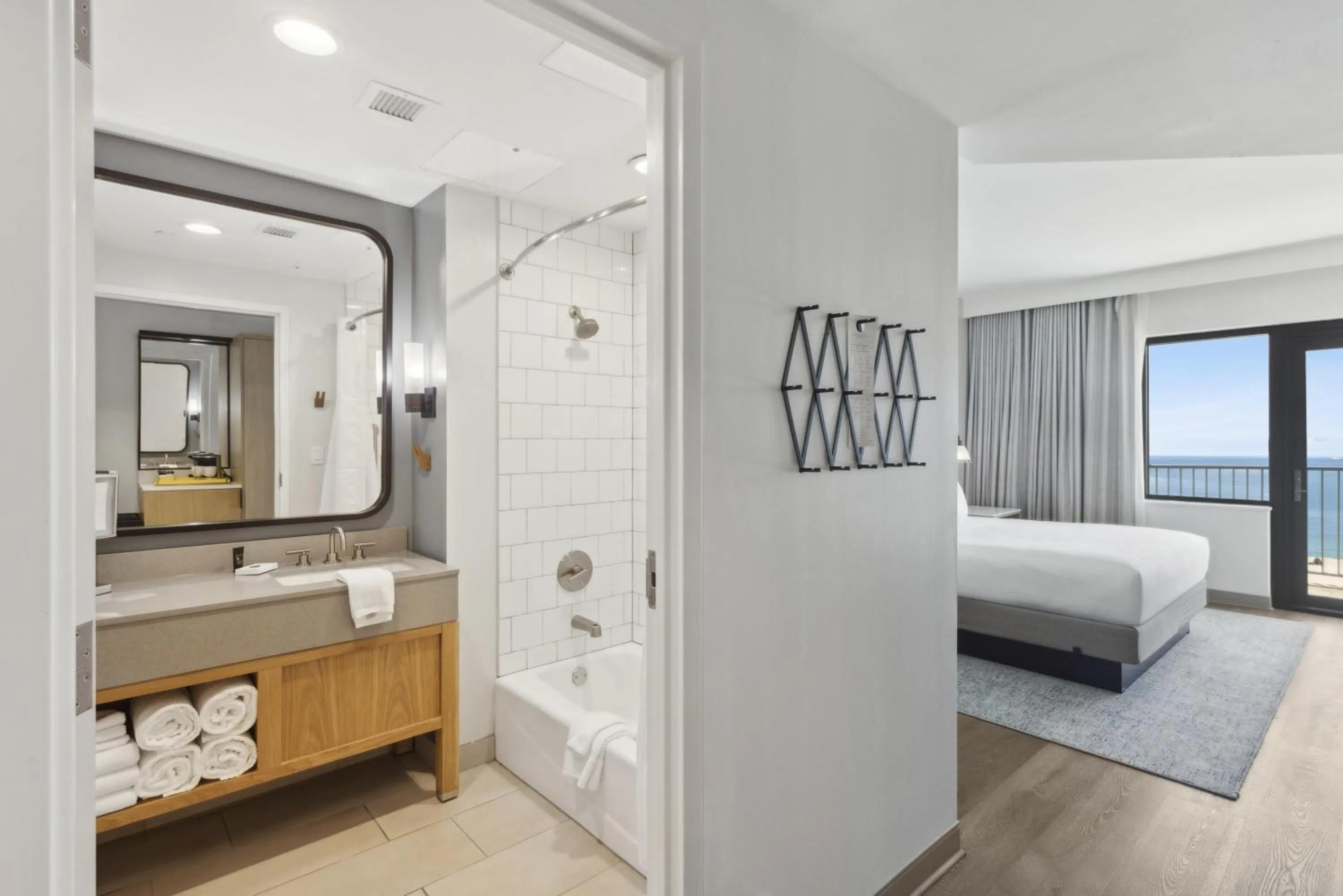 Bathroom, Bed in The Lodge at Gulf State Park, A Hilton Hotel