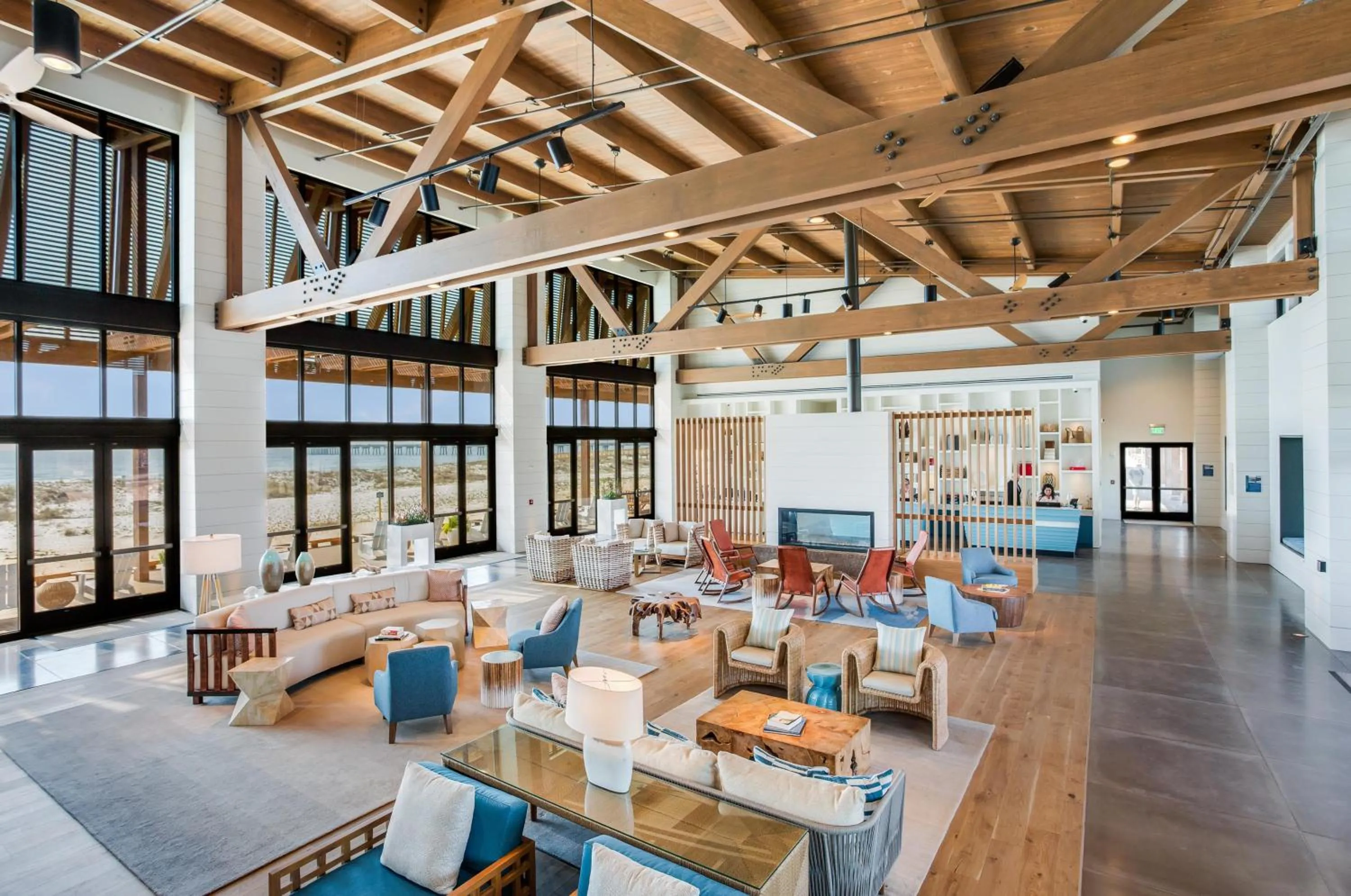 Lobby or reception in The Lodge at Gulf State Park, A Hilton Hotel